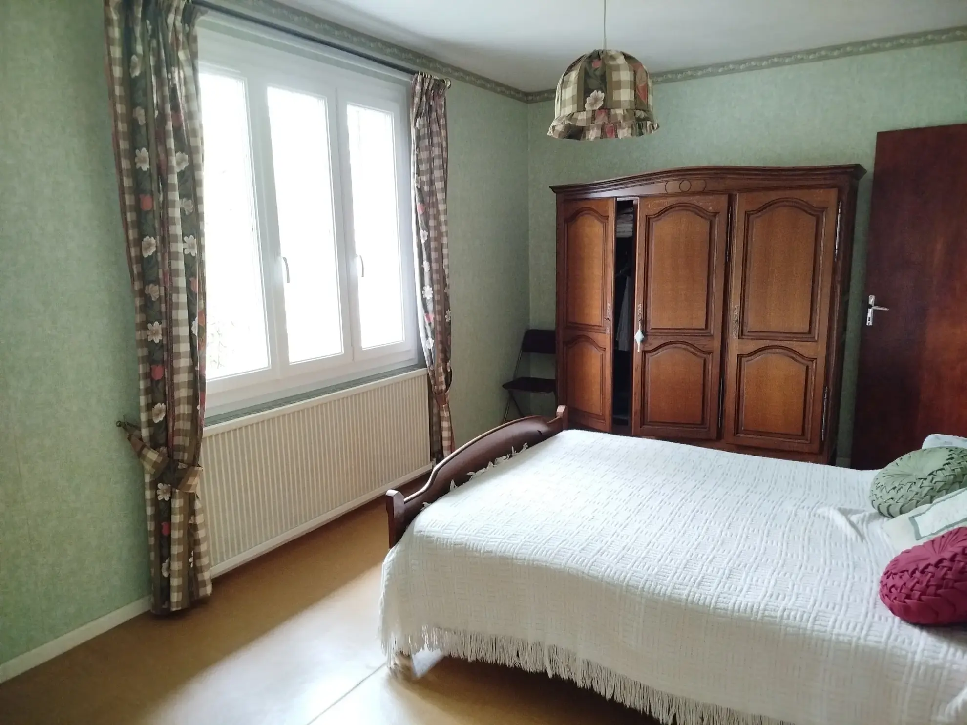 Maison à vendre à Le Pailly (52600) avec sous-sol, garage et terrain arboré 