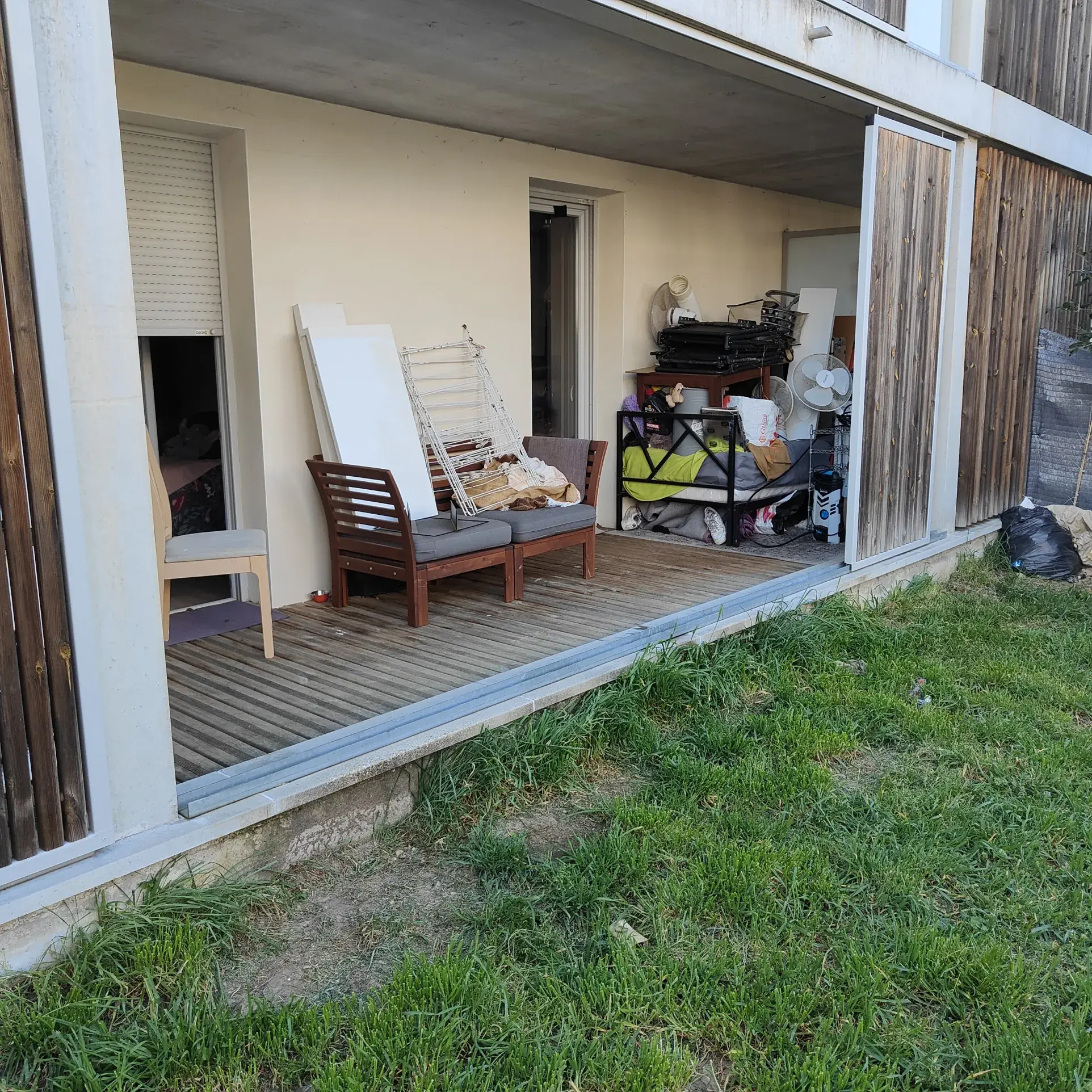 Appartement T3 avec terrasse et deux parkings à Tournefeuille - Investissement Locatif 