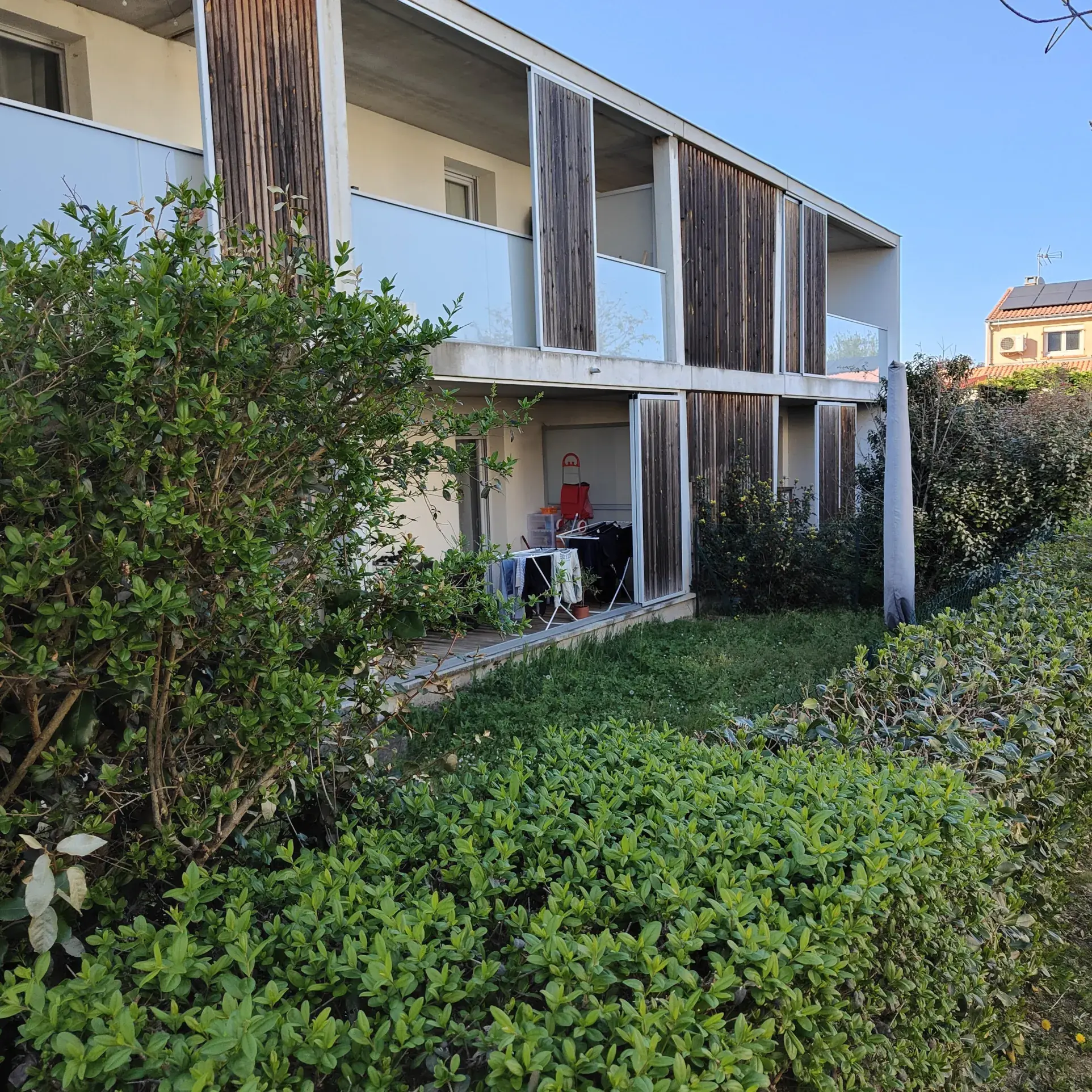 Appartement T3 avec terrasse et deux parkings à Tournefeuille - Investissement Locatif 