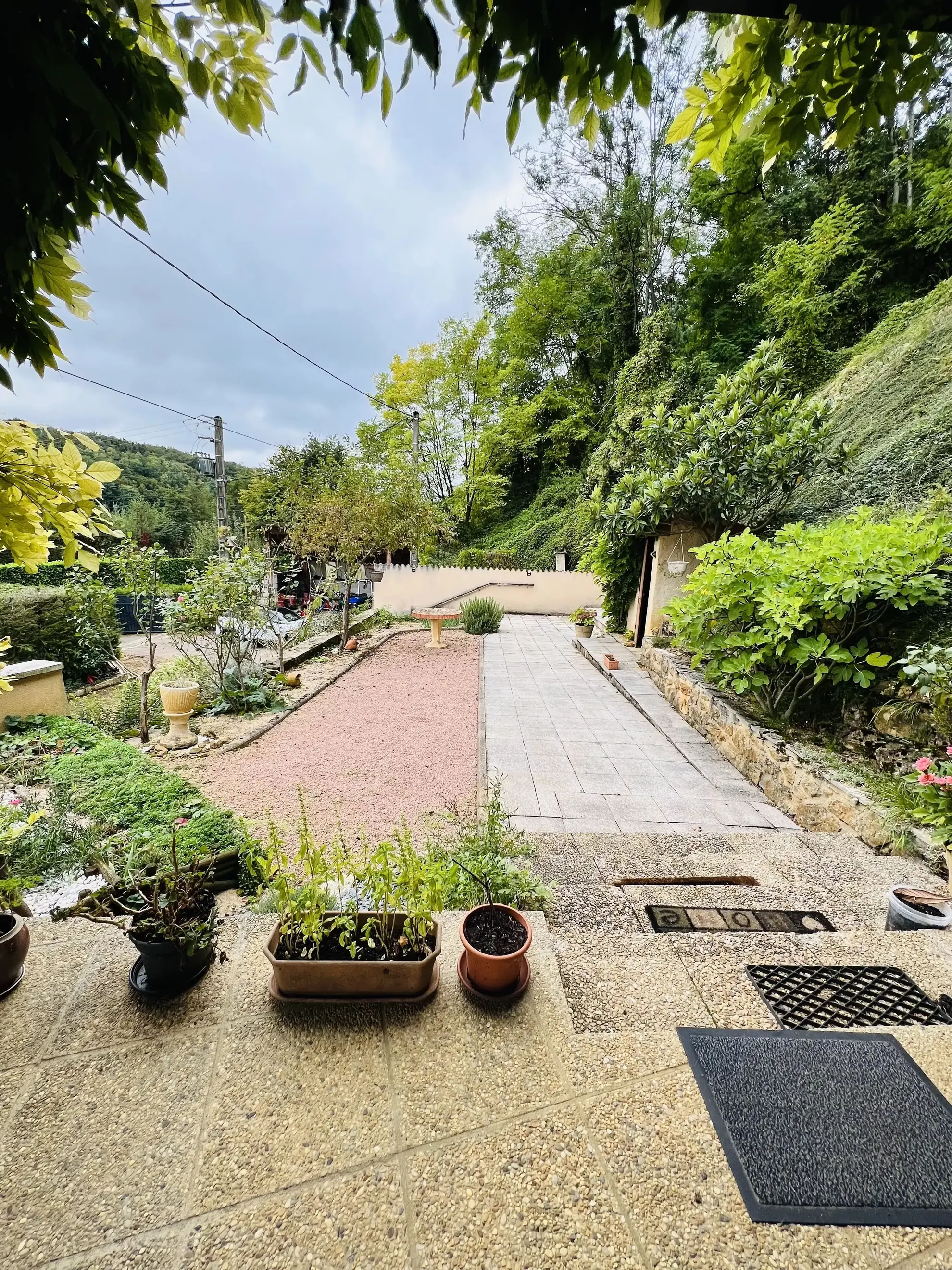 Maison de campagne à vendre à Chandon - 165 m² avec garage et terrasse 