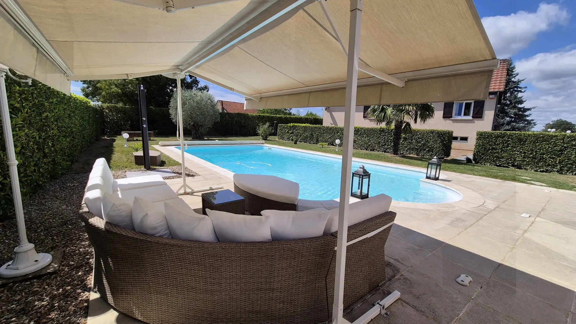 Maison à vendre avec piscine et jardin à La Motte Saint-Jean - Digoin 