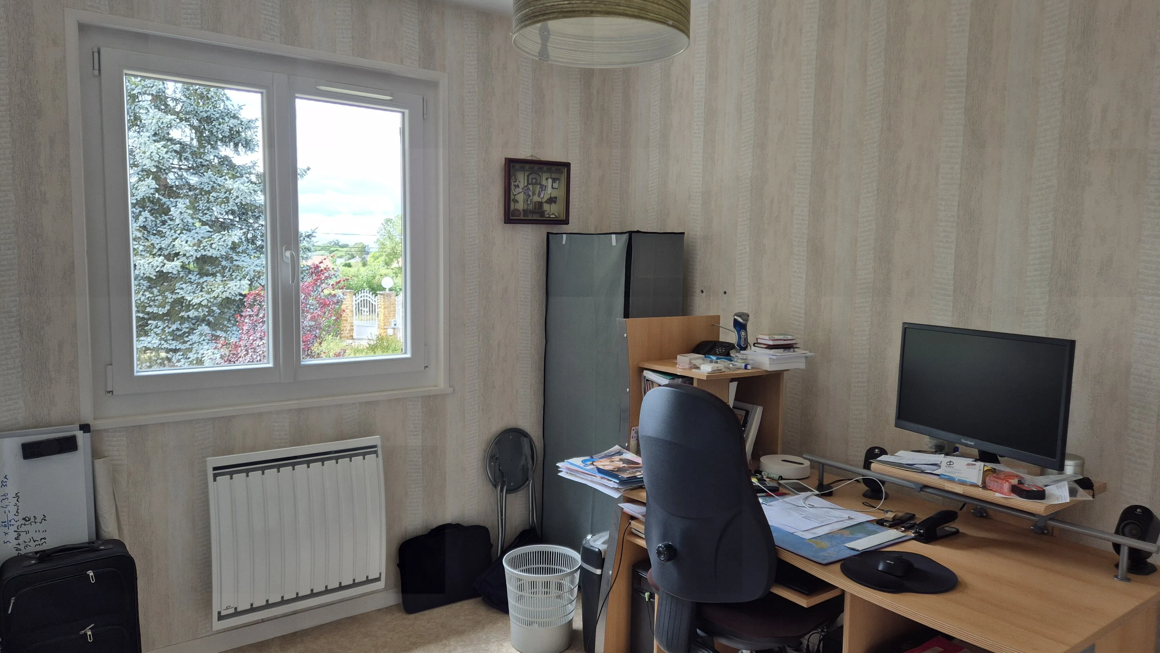 Maison à vendre avec piscine et grand terrain à Digoin, 89 m² 