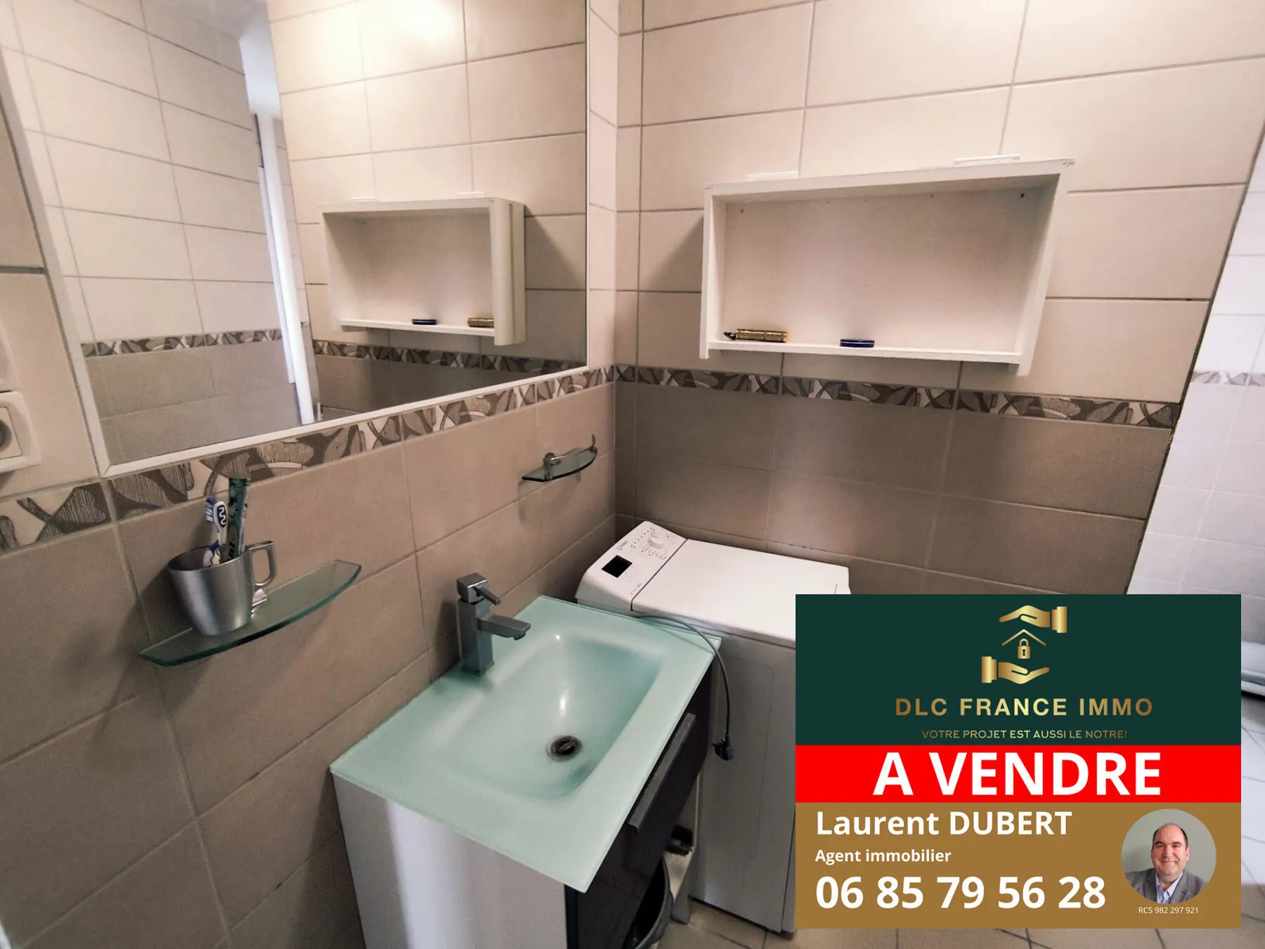 Appartement 2 chambres au dernier étage à Maubeuge - Centre-ville 