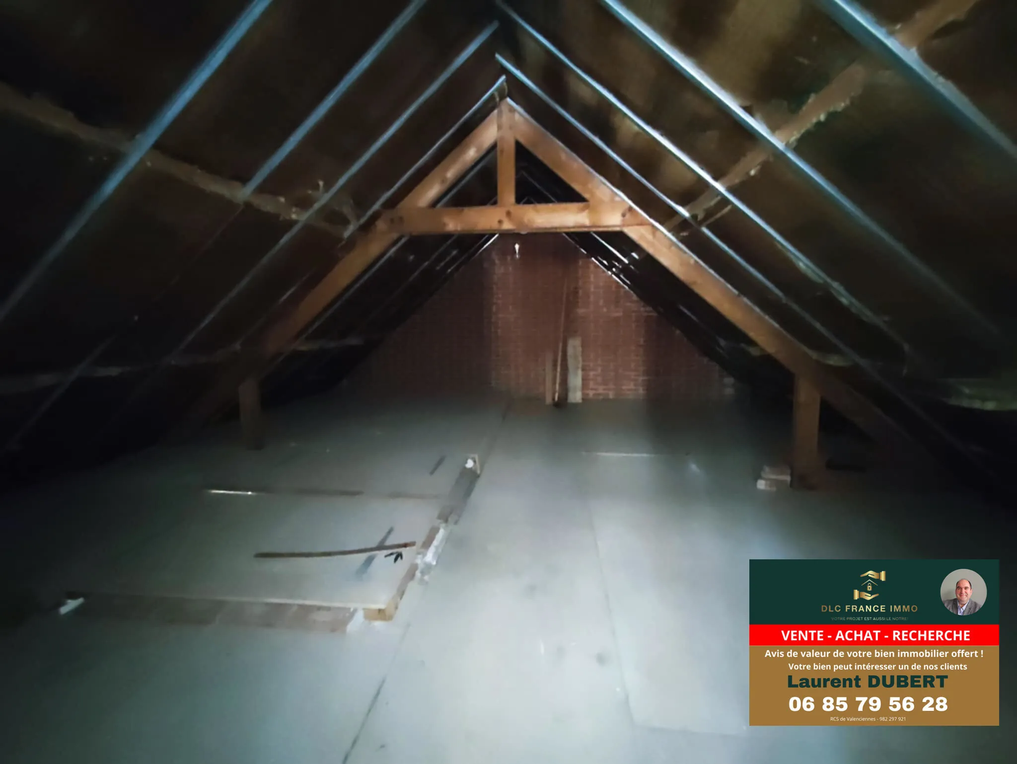 Maison à vendre à Maroilles - 140 m² avec terrain de 1196 m², à rénover 