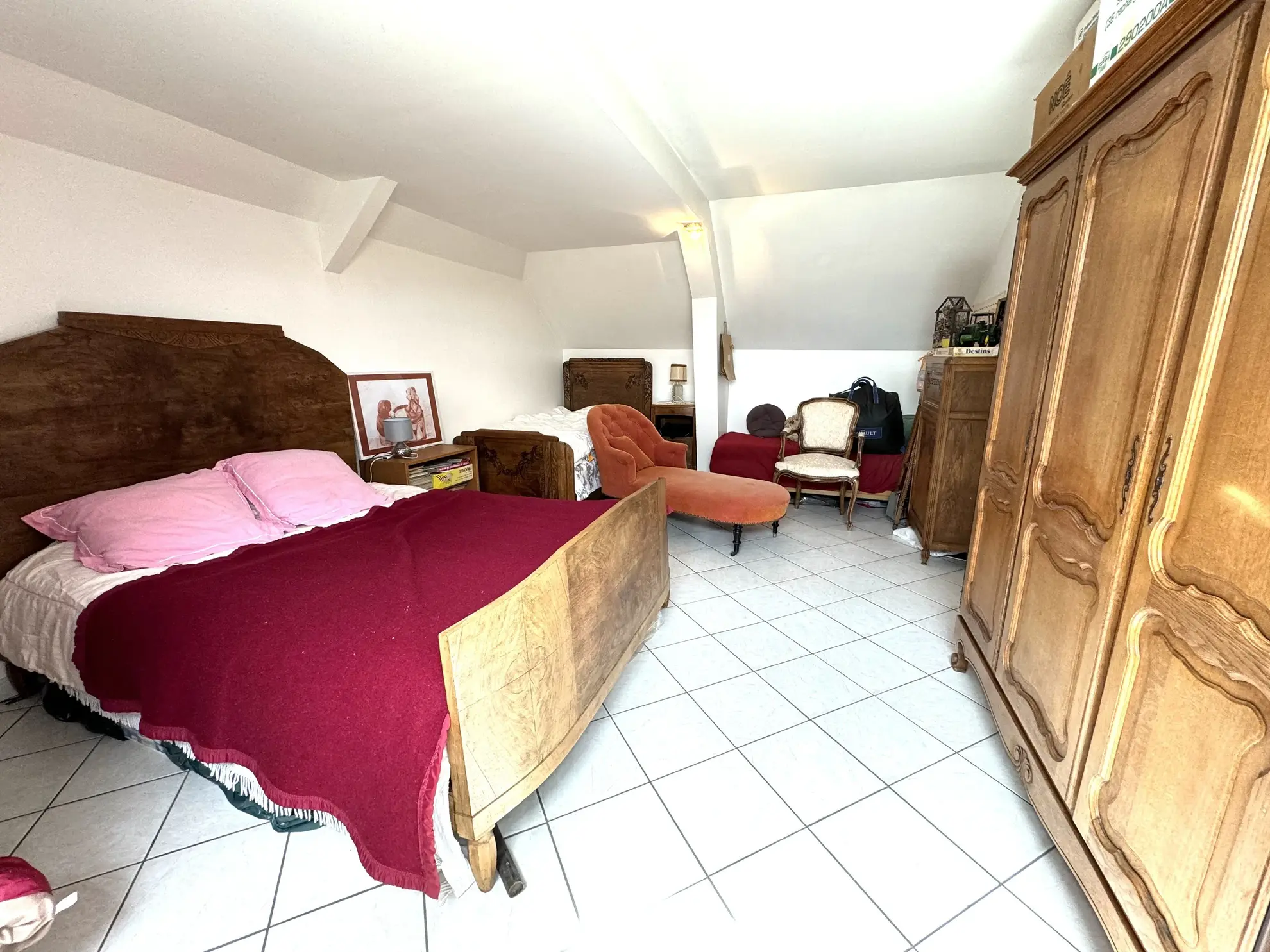 Maison individuelle à vendre à Chaussoy Epagny près d'Ailly-sur-Noye avec jardin et garage 