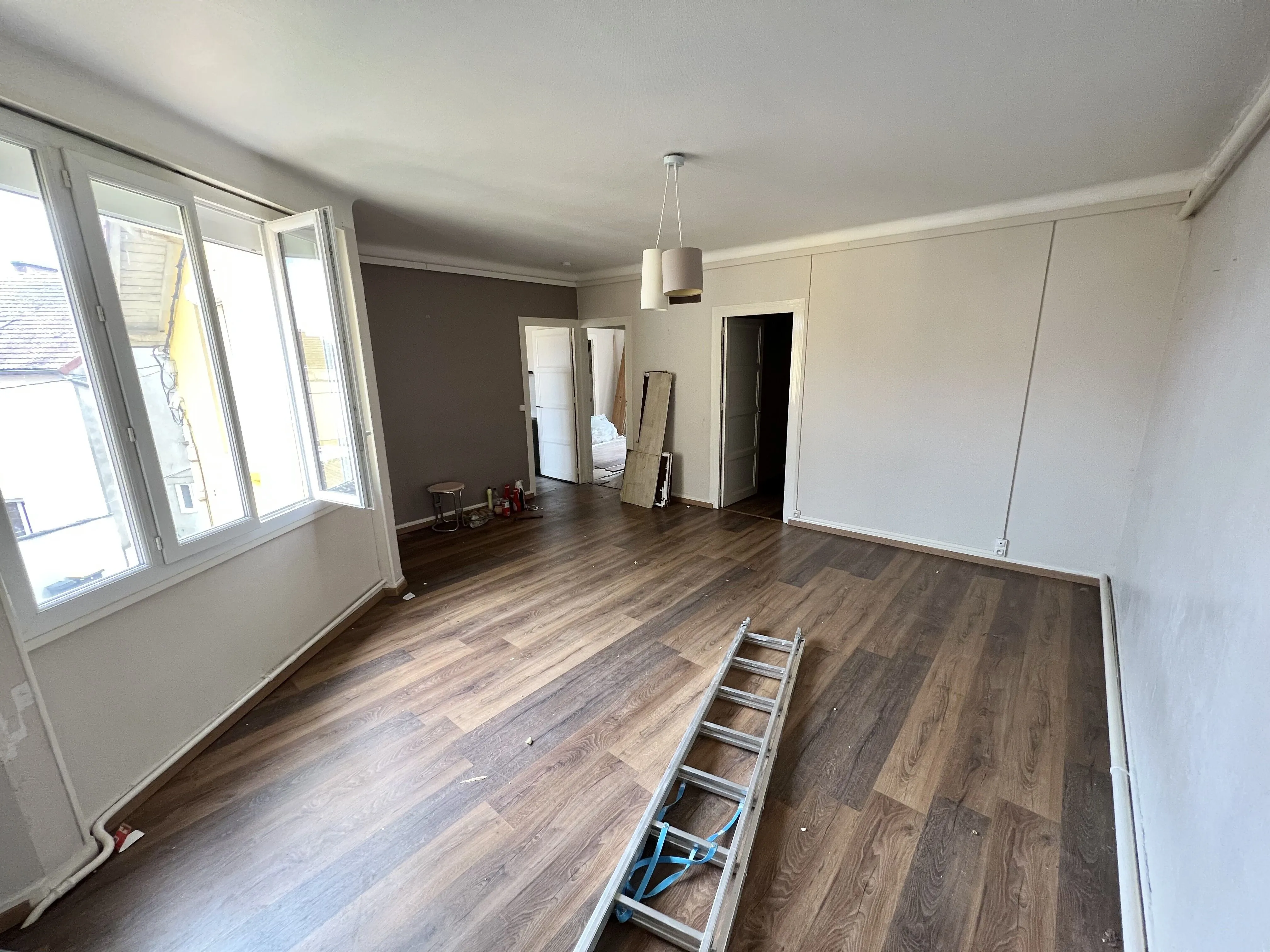 À vendre appartement à Digoin à rénover, idéal investissement