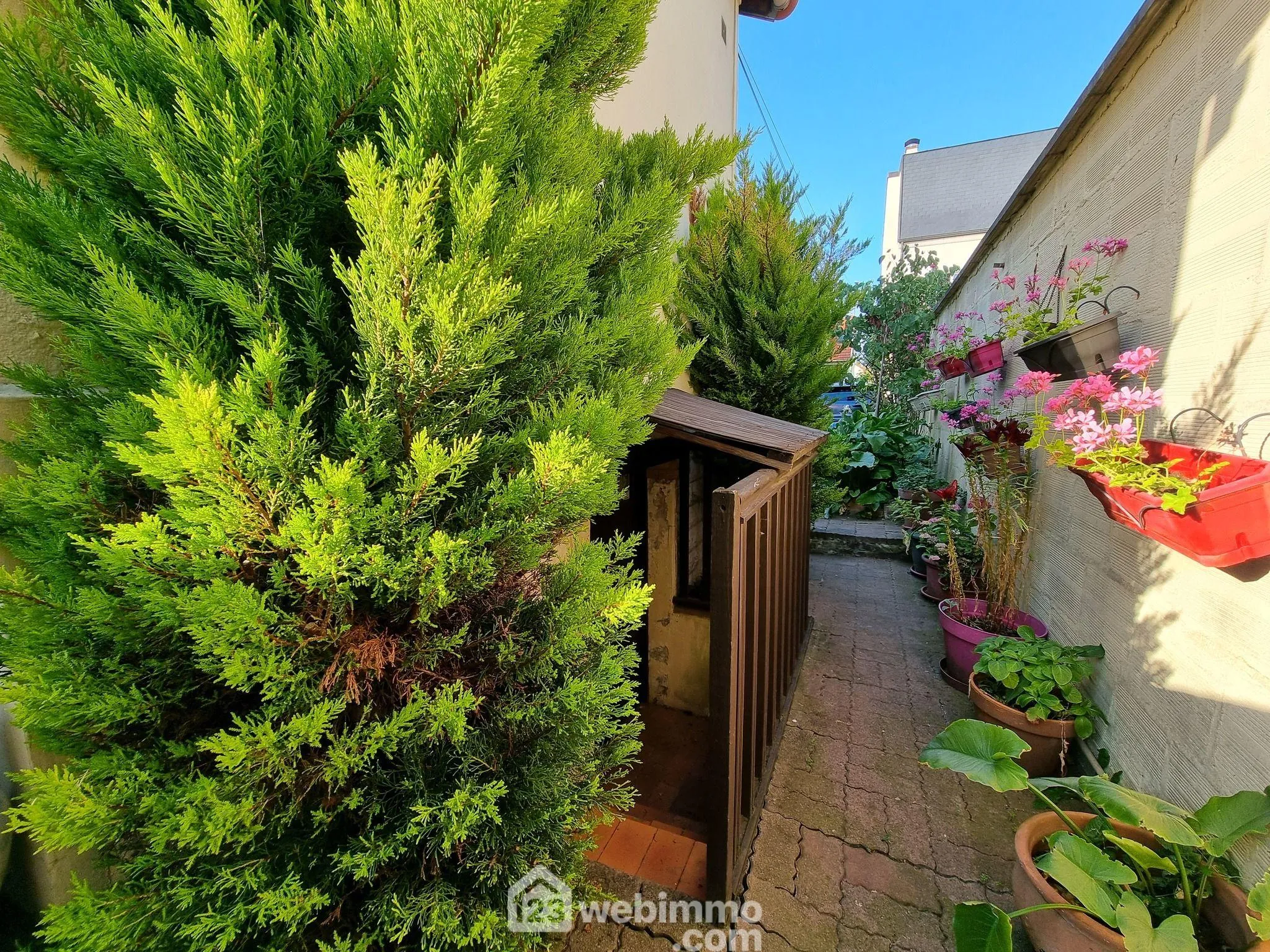 Charmant pavillon avec jardin à Choisy-le-Roi – Secteur Gondoles Sud 