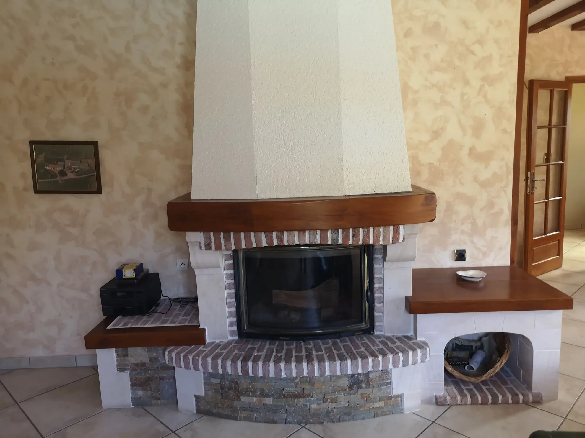 Belle maison de campagne à Saint-Agnan avec piscine et grand terrain 