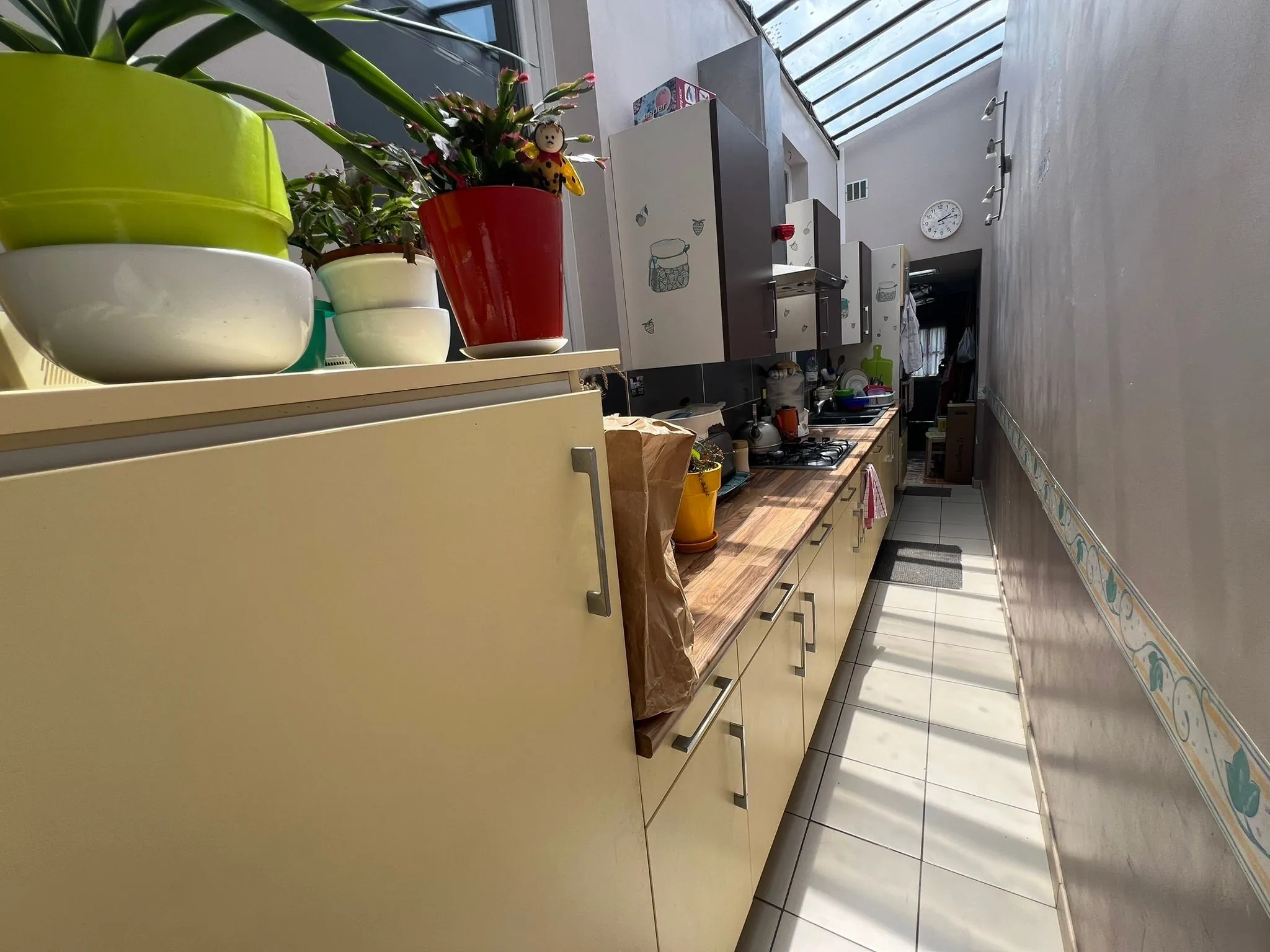 Maison de ville à Ailly-sur-Noye proche centre, 3 chambres, rénovée et sans gros travaux 