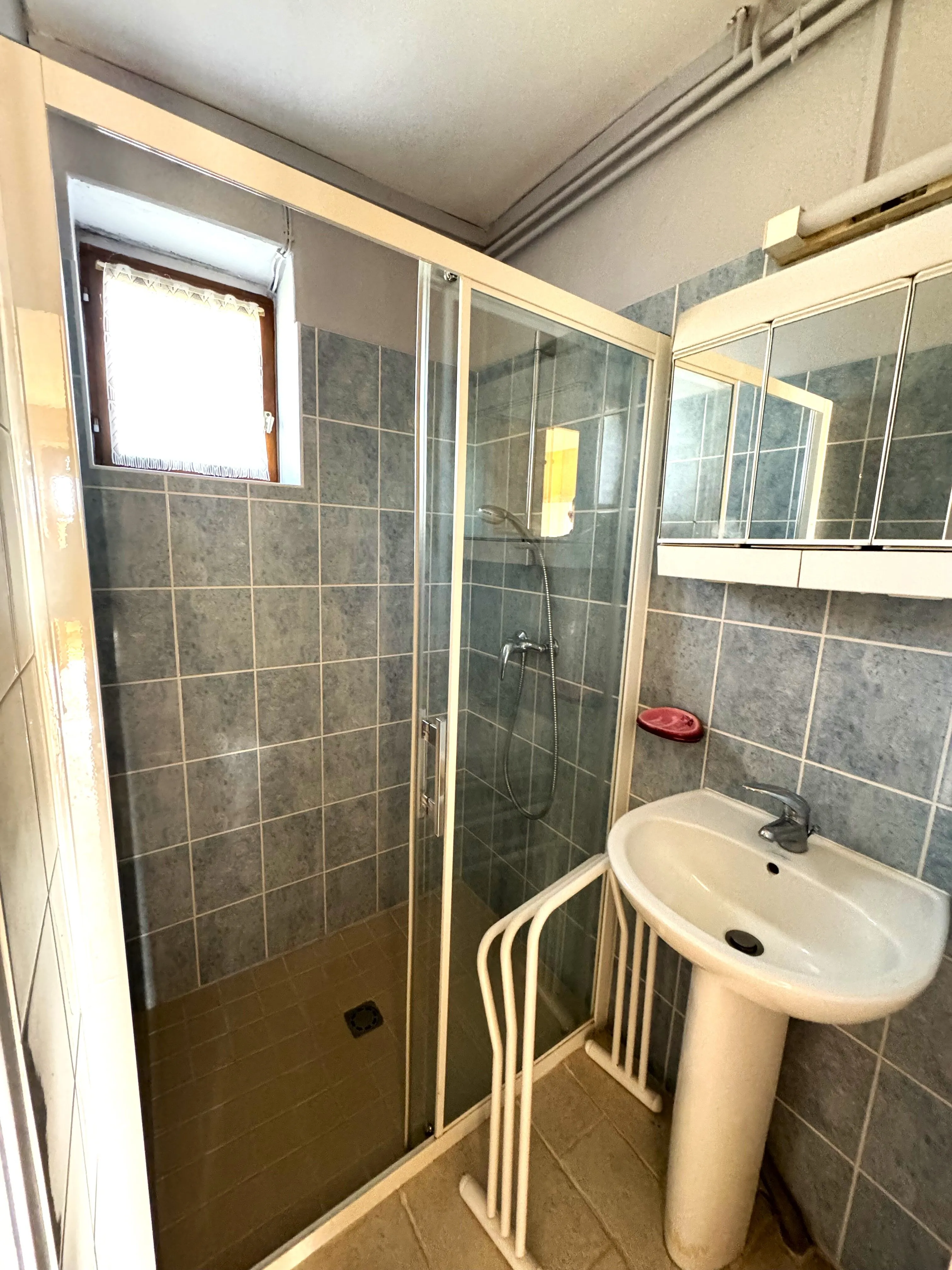 Maison à vendre à Montceau L'Étoile, 95 m² avec jardin, proche Saint-Yan 