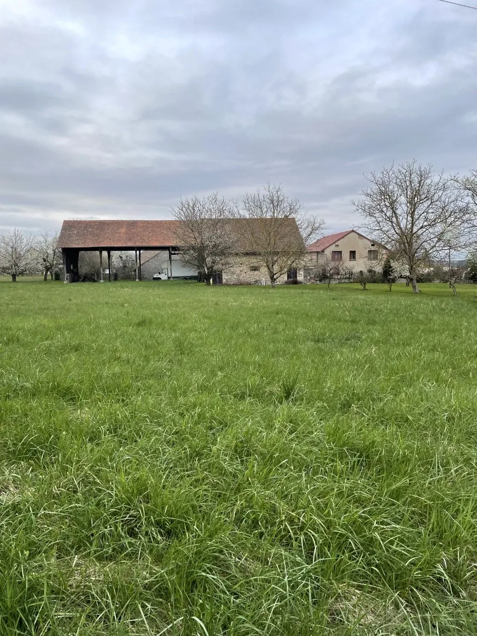 Terrains à bâtir à Biozat centre-ville - Proximité écoles et poste 