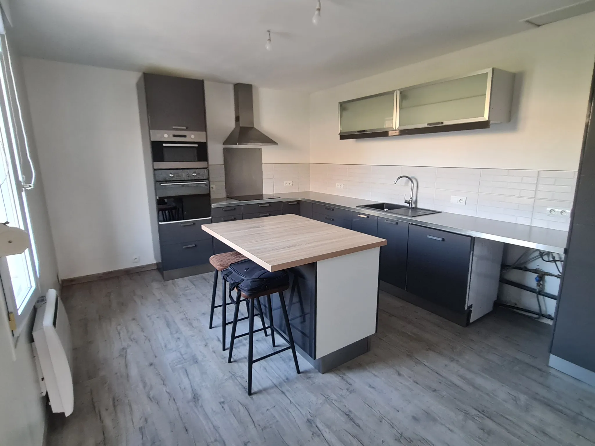 Maison de village à Nantilly en vente avec jardin clos 