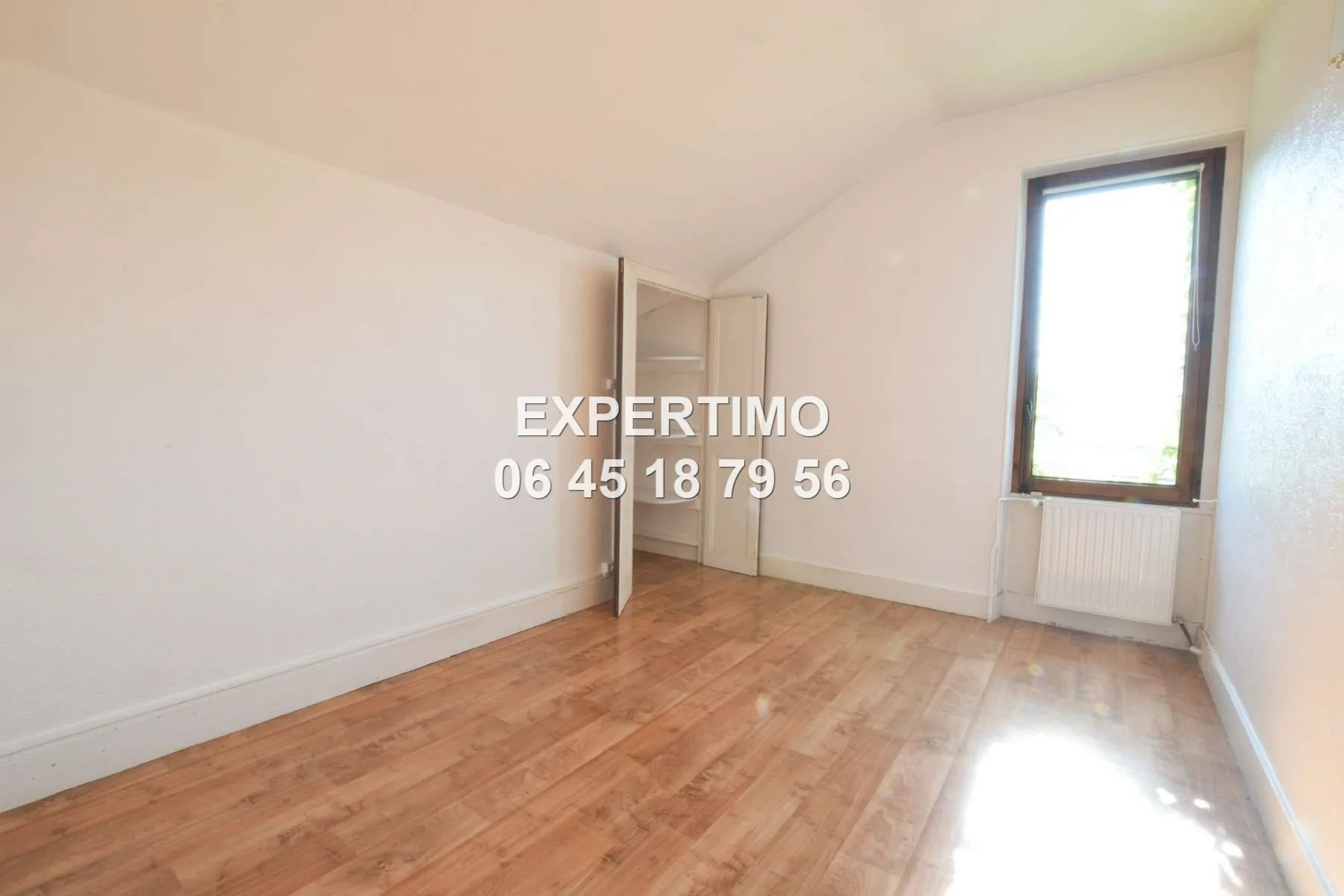 Maison à Voiron 5 chambres, calme, vue montagnes, à rénover 