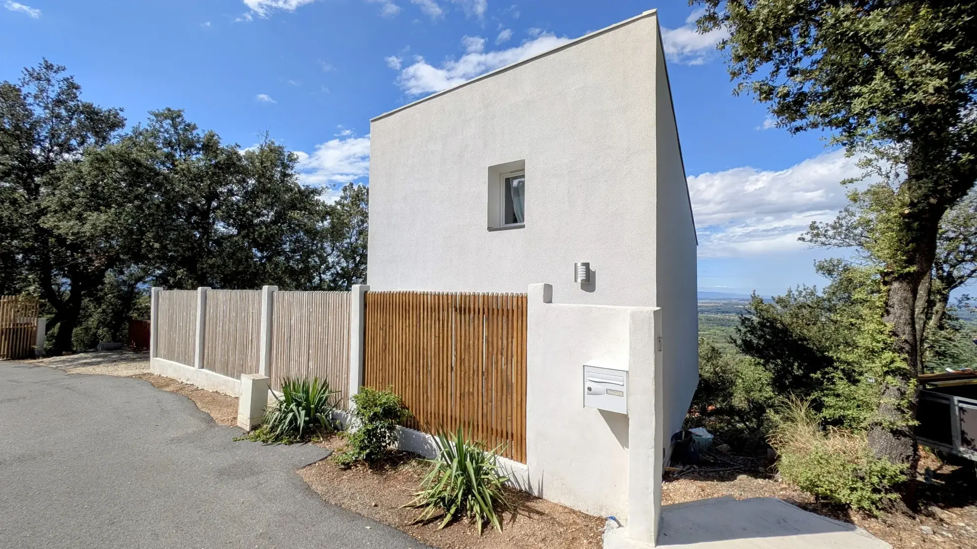 Tiny House rénovée avec vues exceptionnelles sur la mer et la nature à Laroque des Alberes 