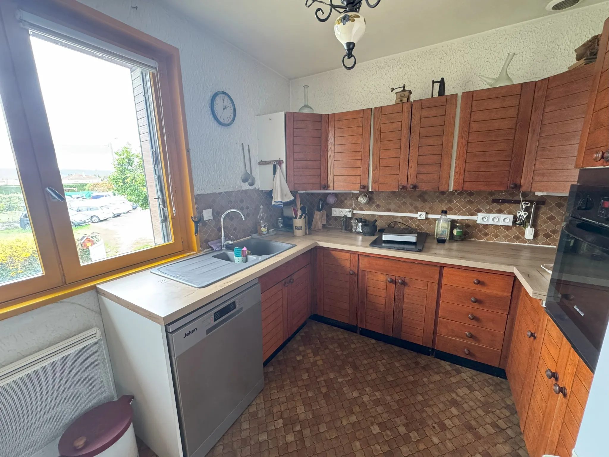 Maison familiale de 123 m² avec grand terrain à Chavanoz 