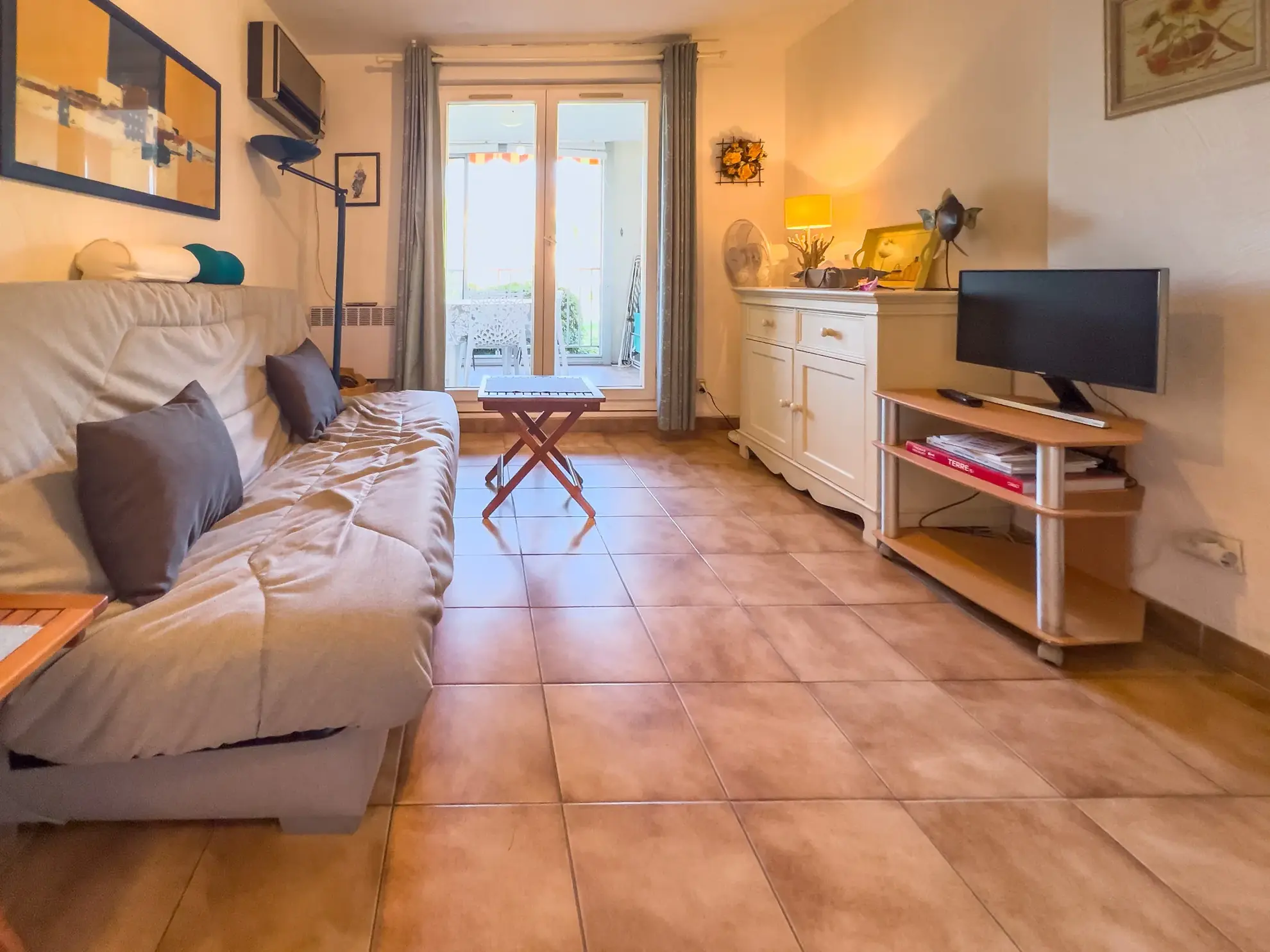 Appartement T2 cabine avec loggia et vue mer à La Londe 