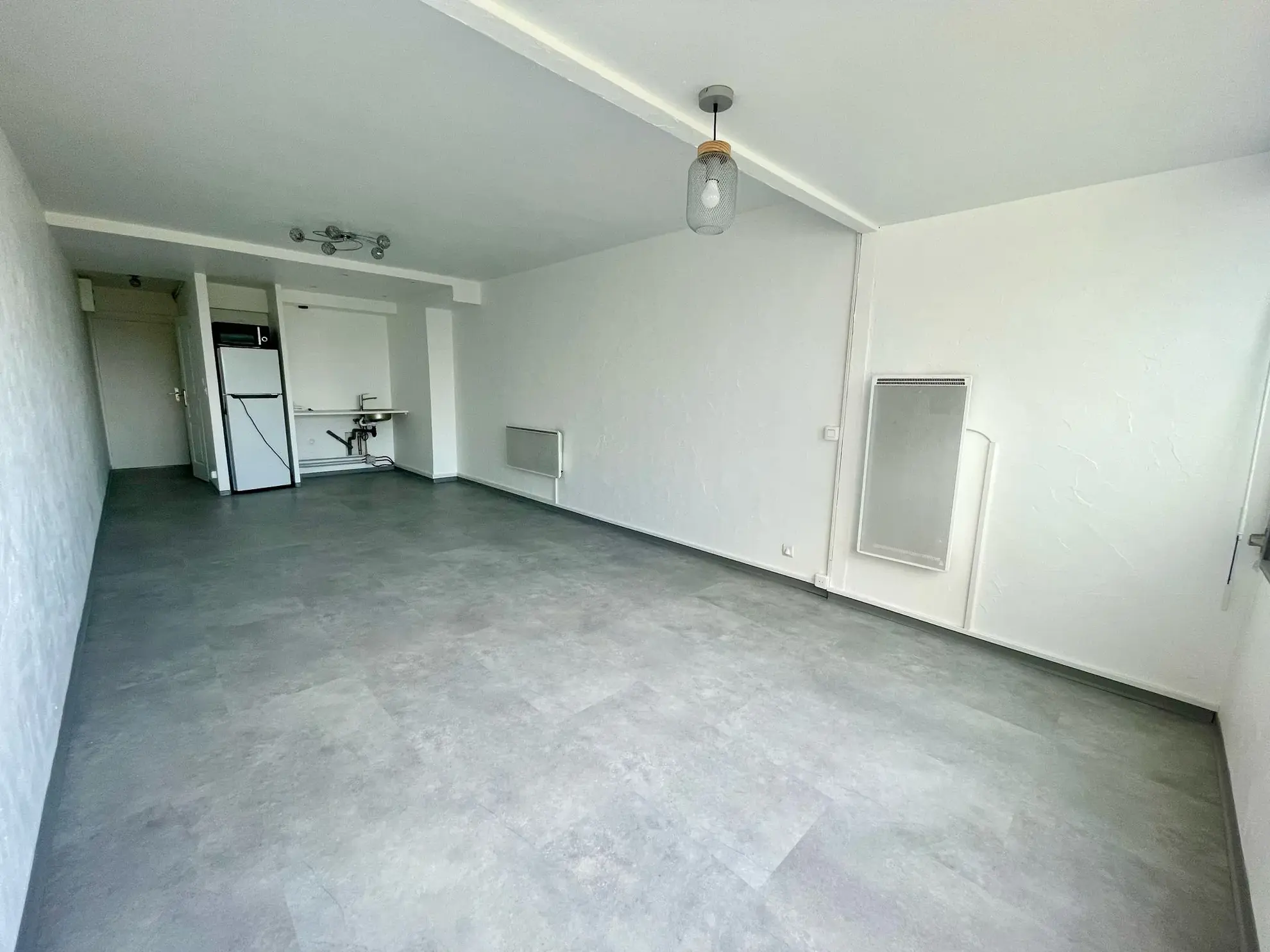 Appartement face mer rénové de 35m² avec parking à Le Barcarès 