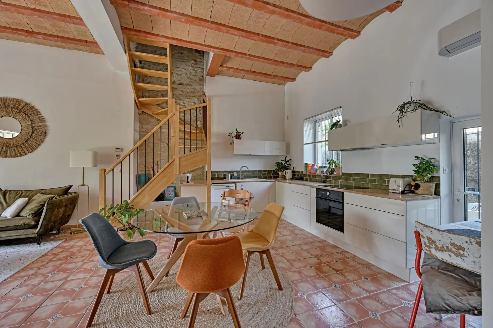 Maison de village à Bernis avec jardin, parking et 3 chambres - Belle opportunité dans le Gard 