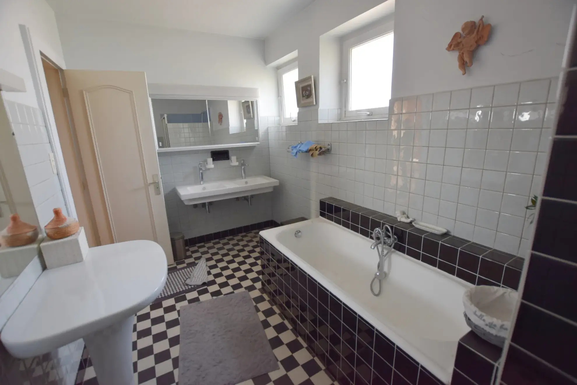 Immeuble de caractère avec terrasse et jardin à Sochaux-Vieux Charmont 