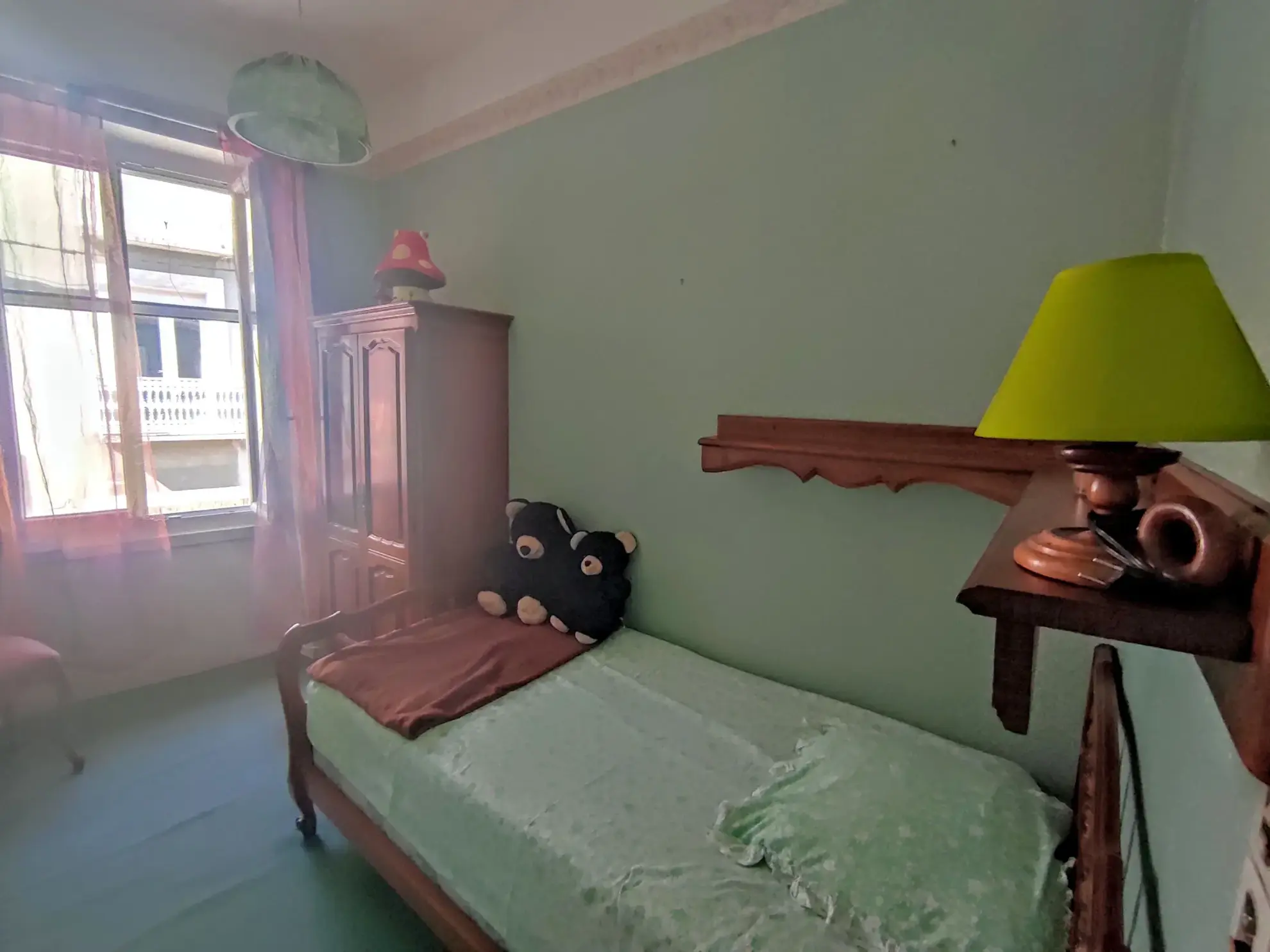 Ensemble immobilier mixte de 270 m² à Bessèges avec potentiel d’investissement 