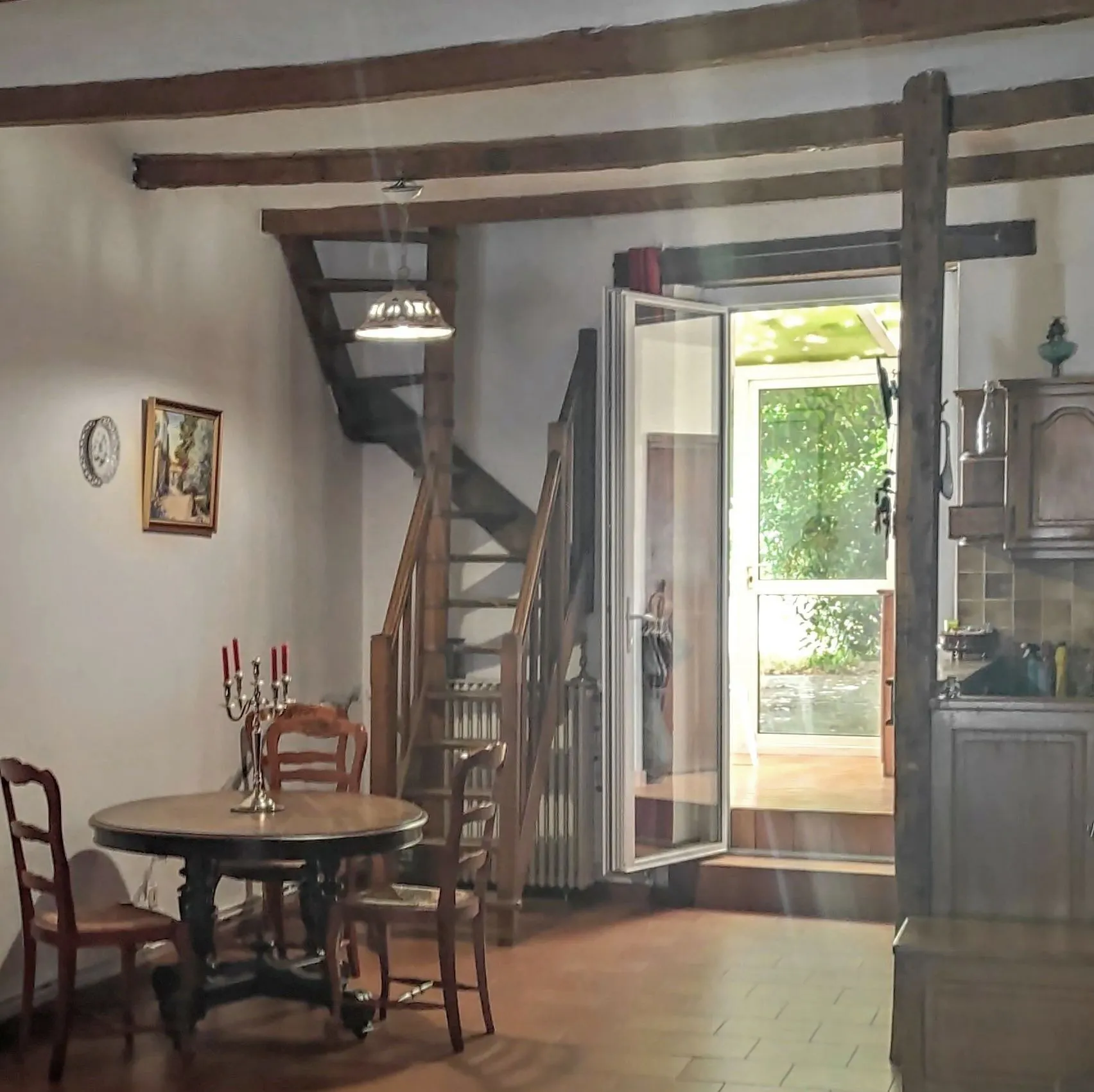 Ensemble immobilier mixte de 270 m² à Bessèges avec potentiel d’investissement 