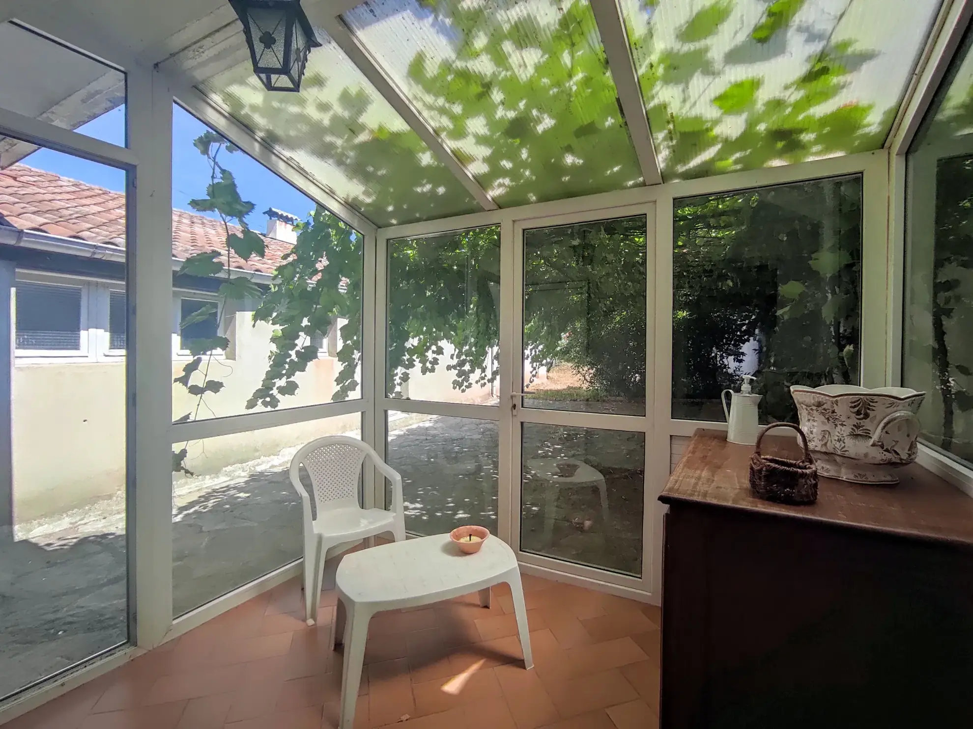 Ensemble immobilier mixte de 270 m² à Bessèges avec potentiel d’investissement 