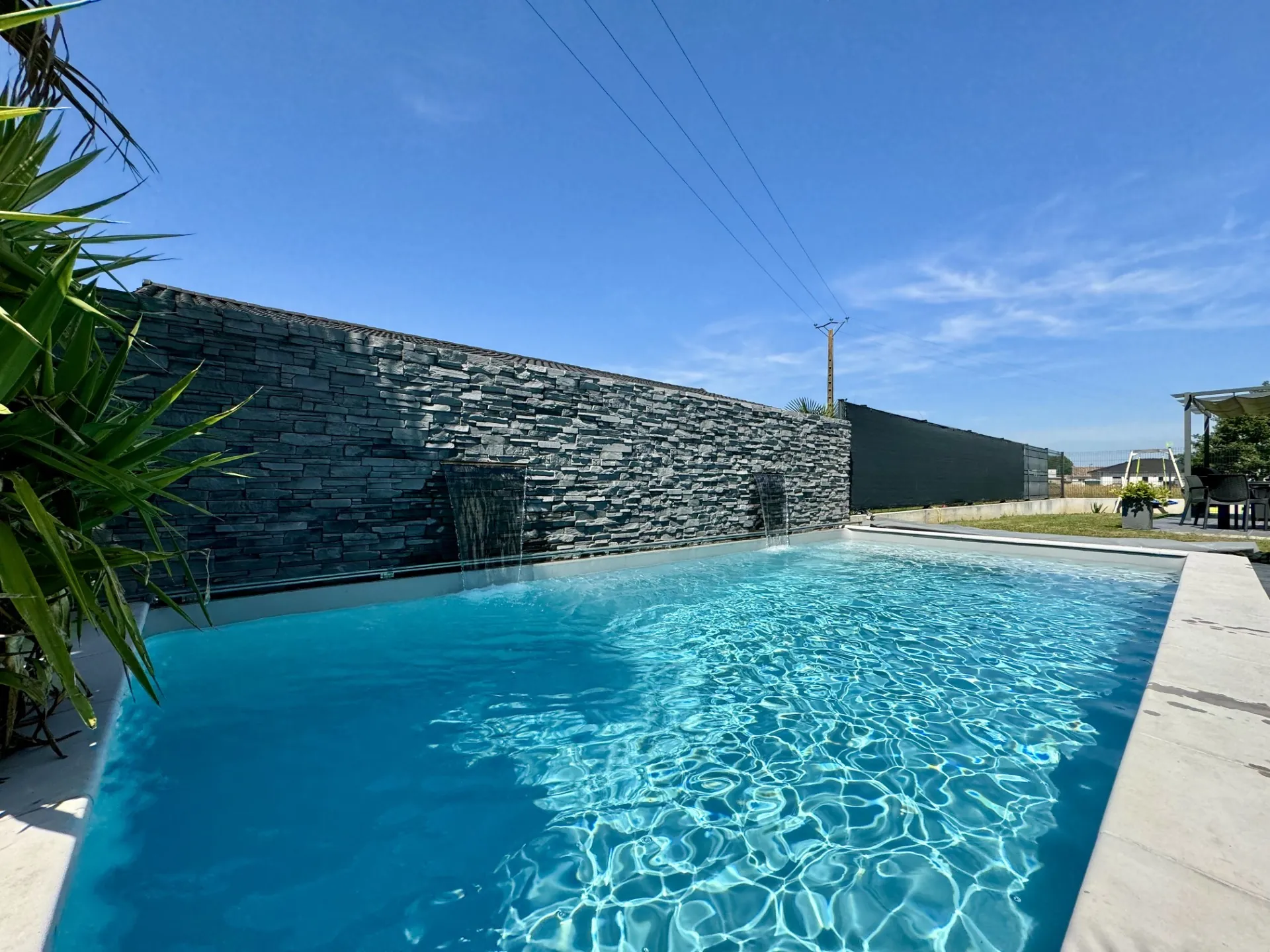 Maison familiale avec piscine à Montauban - 3 chambres, terrasse et jardin clos
