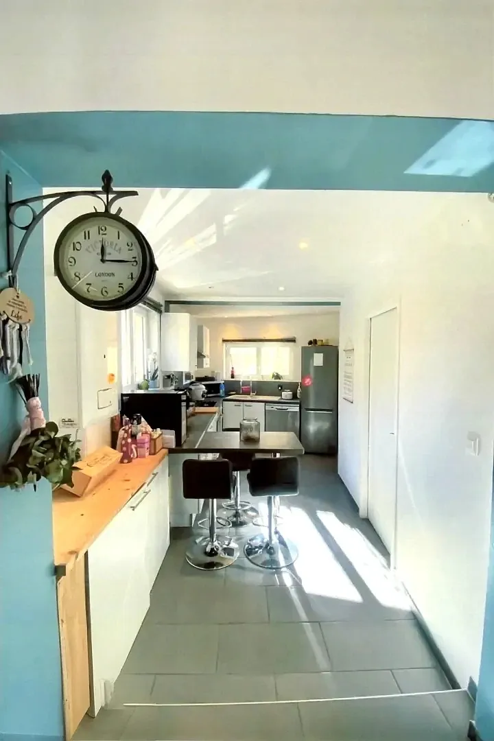 Maison moderne à Bellegarde avec garage, terrasse et 3 chambres 