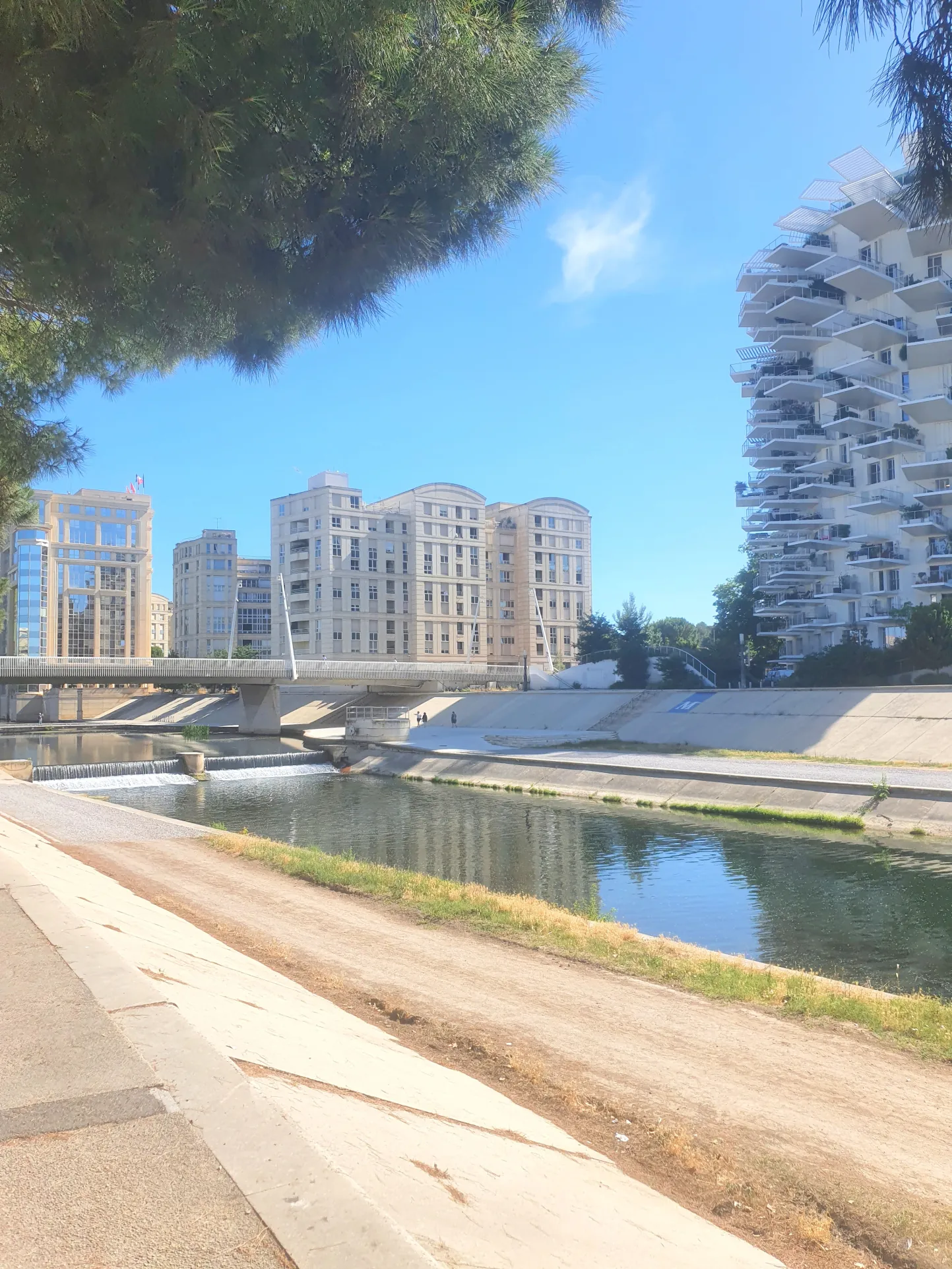 Appartement de 28,5 m² avec terrasse à Montpellier Port Marianne - Idéal Investisseurs 