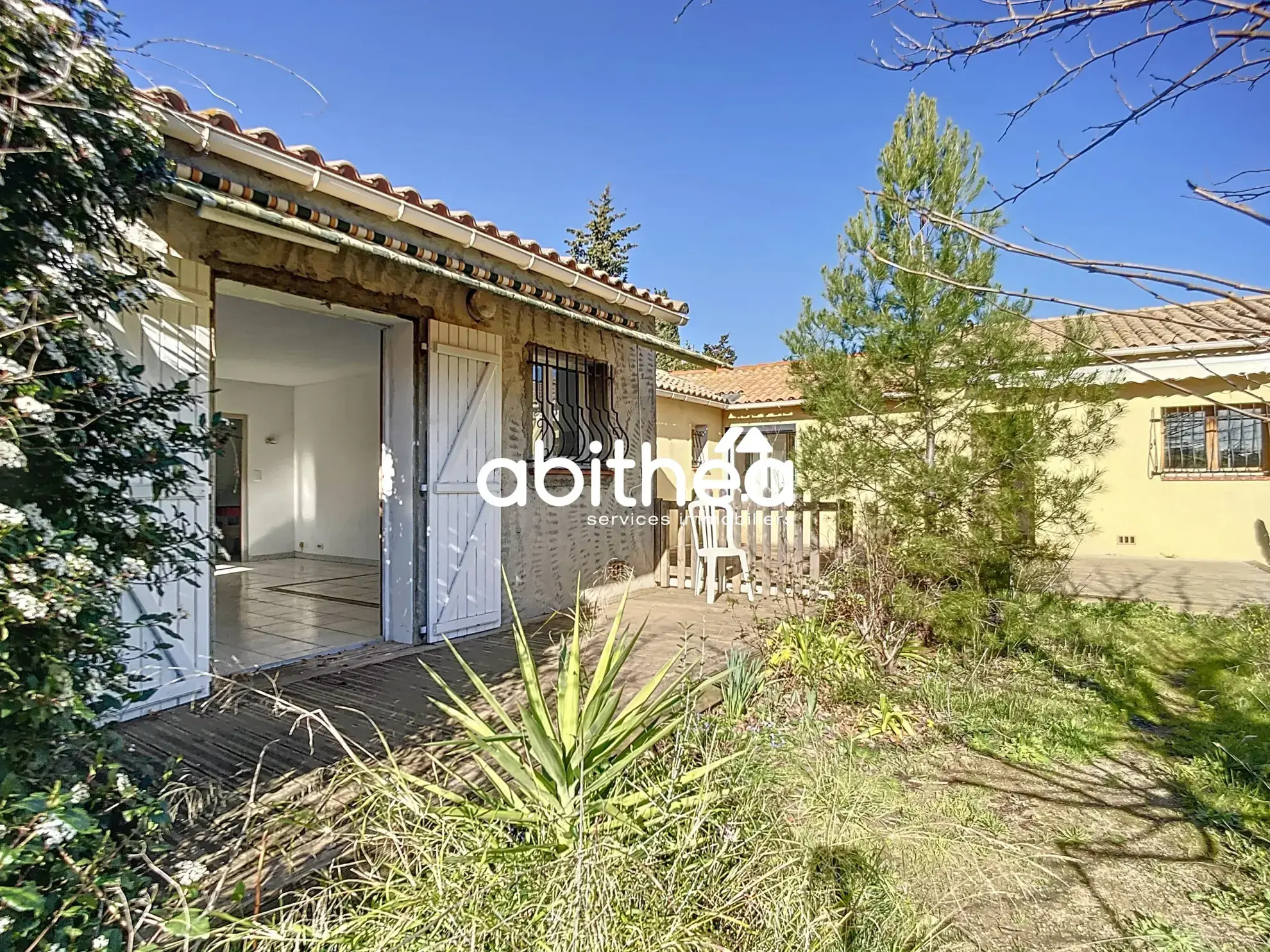 Ensemble de deux maisons à Béziers avec grand terrain - Investissement et potentiel 