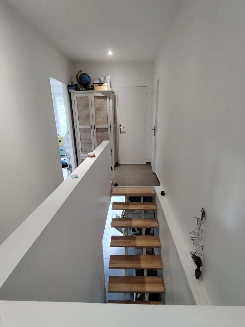 Maison de 86 m² avec terrain à Pont-Evêque, louée jusqu'en 2026 