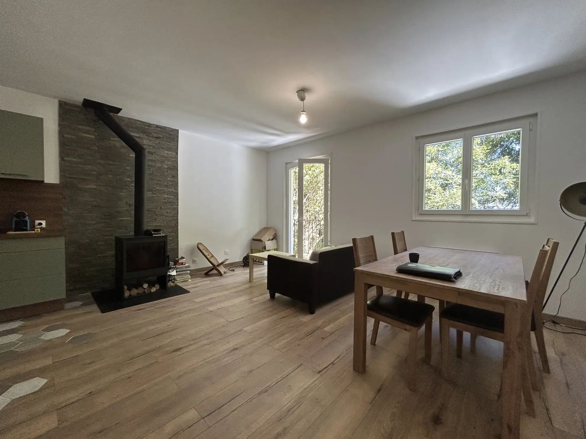 Maison à vendre à Gan - 68 m² avec terrain boisé et dépendance 