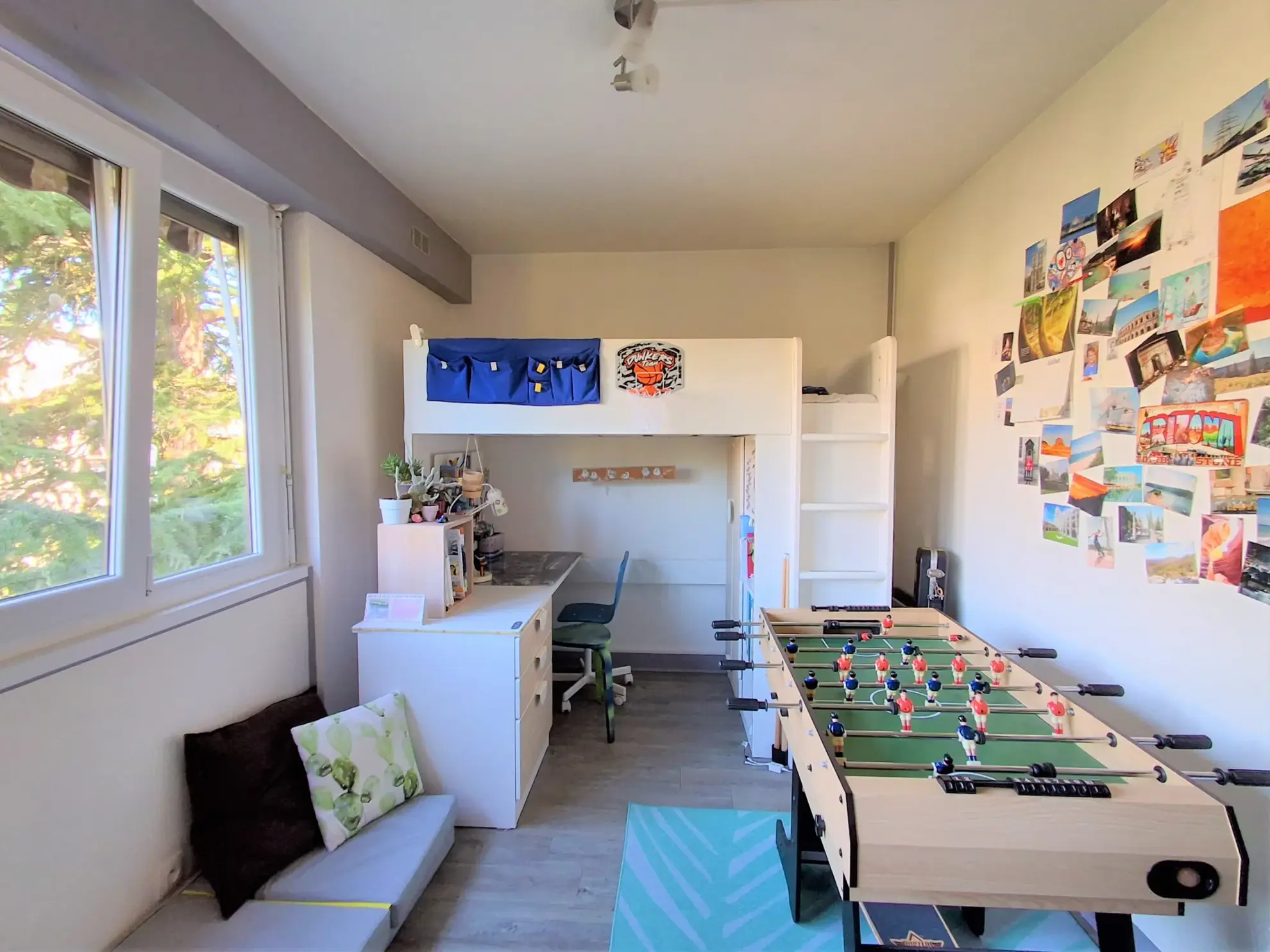 Appartement 4 pièces lumineux avec balcon, parking et proximité des bords de Marne à Chennevières-sur-Marne 