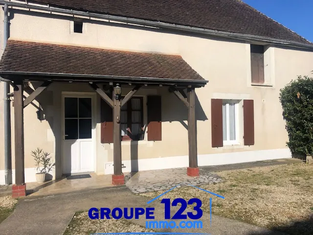 Charmante maison ancienne avec dépendances et terrain clos près d'Auxerre