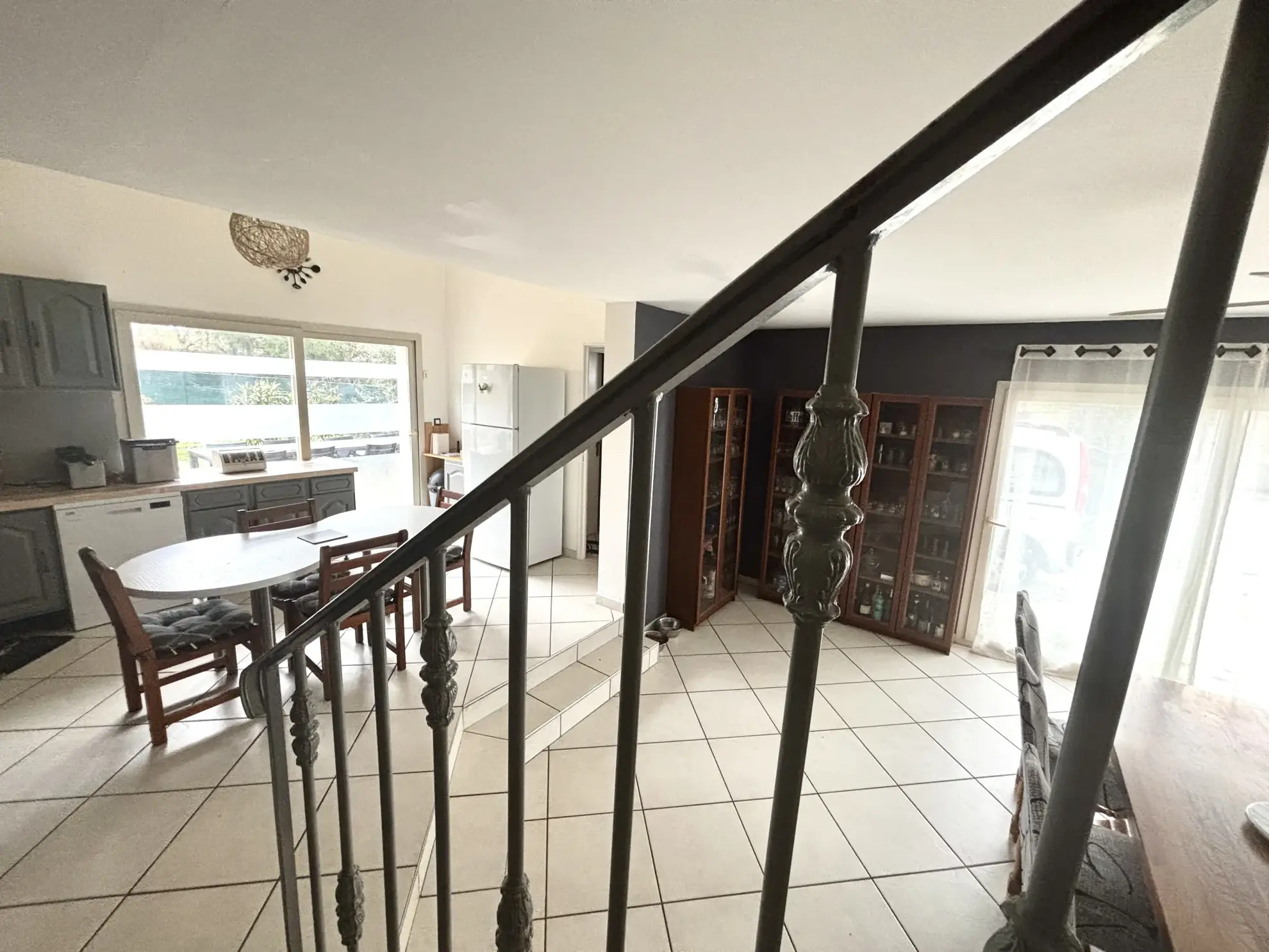 Achat maison à Montcarra de 161 m² avec terrain et parking 