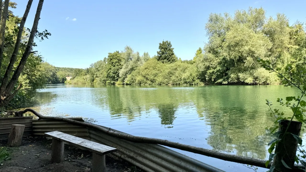 Maison individuelle avec terrain de 1890 m² en bord de Marne à Armentières-en-Brie 