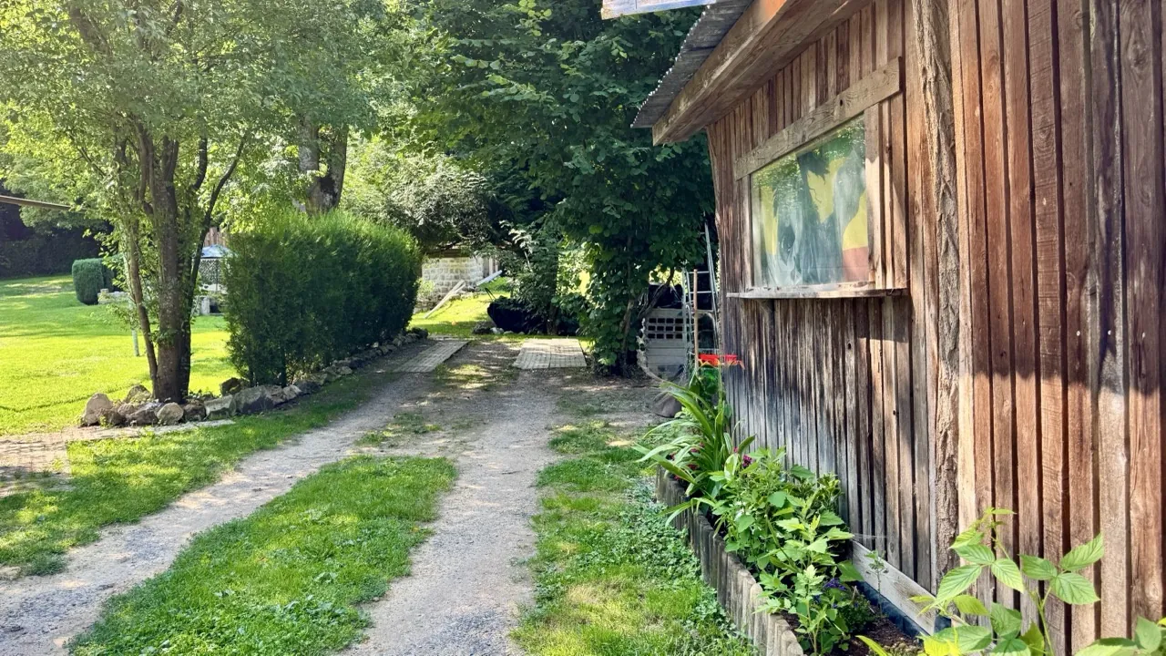 Maison individuelle avec terrain de 1890 m² en bord de Marne à Armentières-en-Brie 