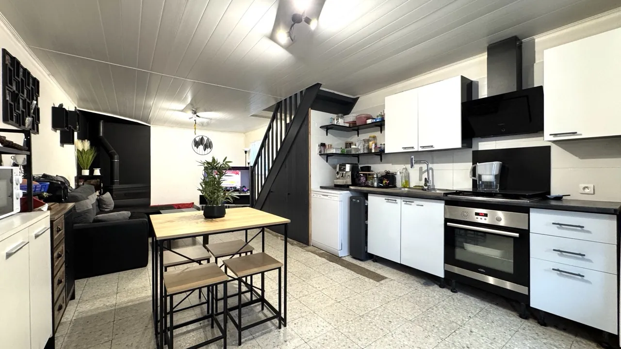 Maison individuelle avec terrain de 1890 m² en bord de Marne à Armentières-en-Brie 