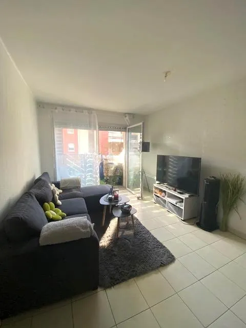 Joli appartement T2 avec terrasse et parking à vendre à Rivesaltes 