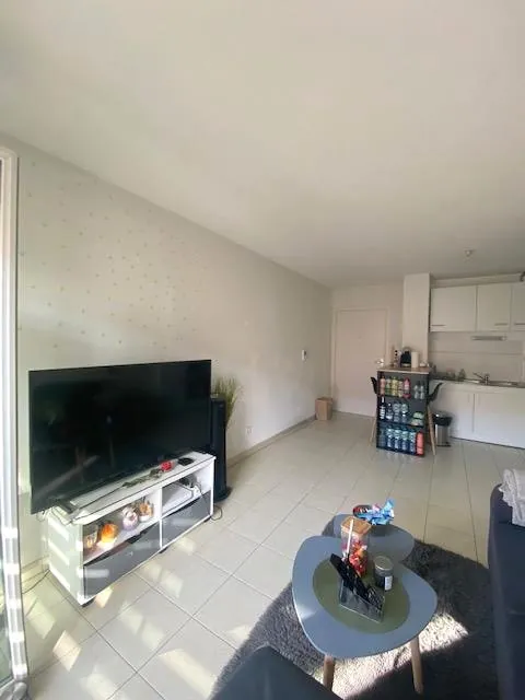 Joli appartement T2 avec terrasse et parking à vendre à Rivesaltes 