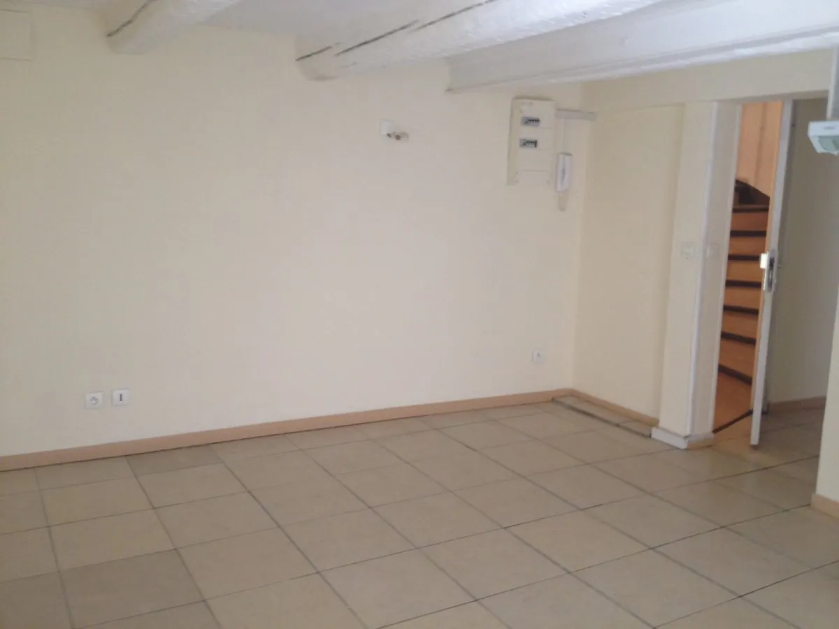 Appartement 2 pièces de 39 m² à vendre à Agde, proche mer et commodités 