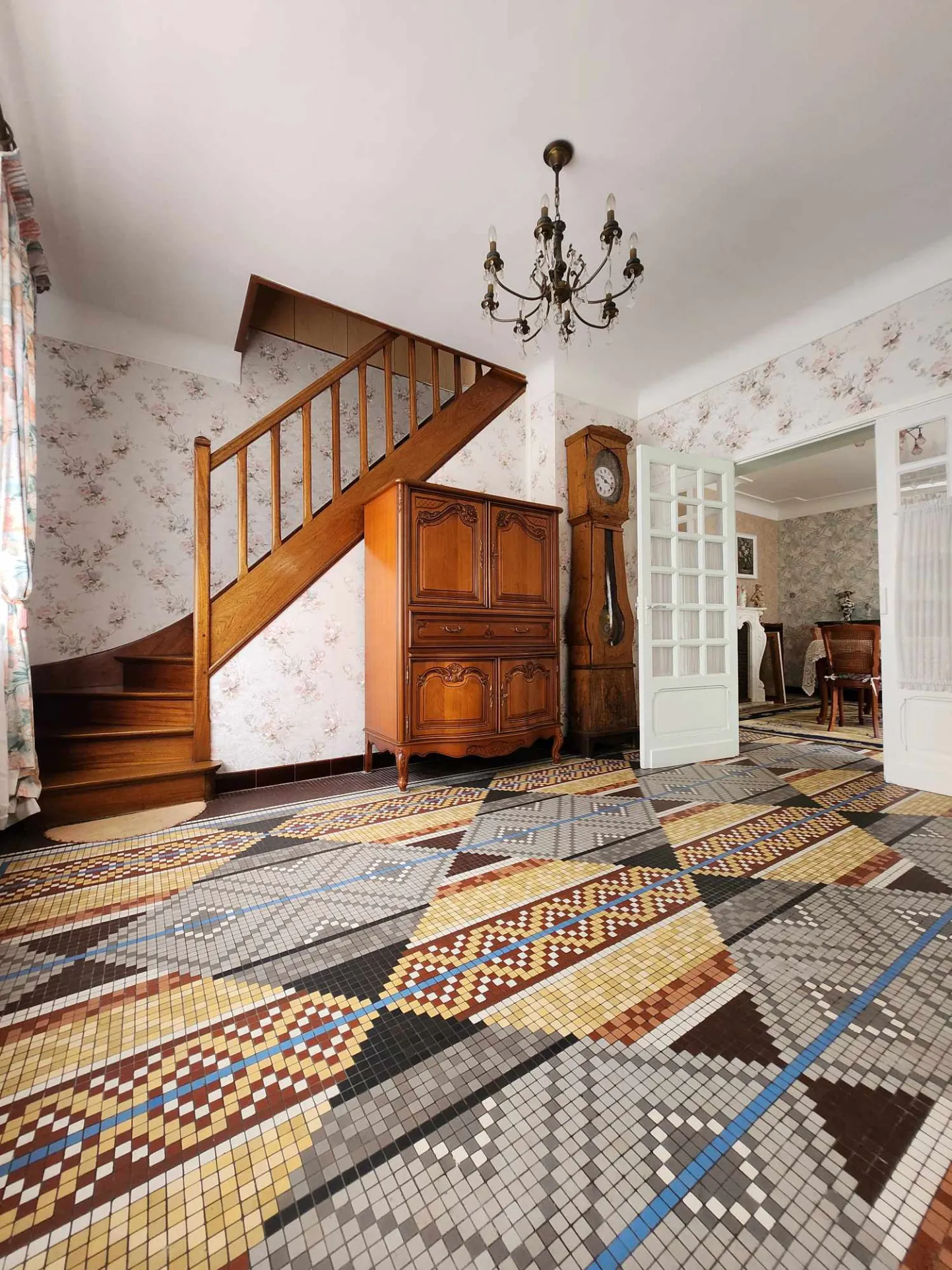 Maison de fermette à Burbure avec dépendances et jardin à rénover 