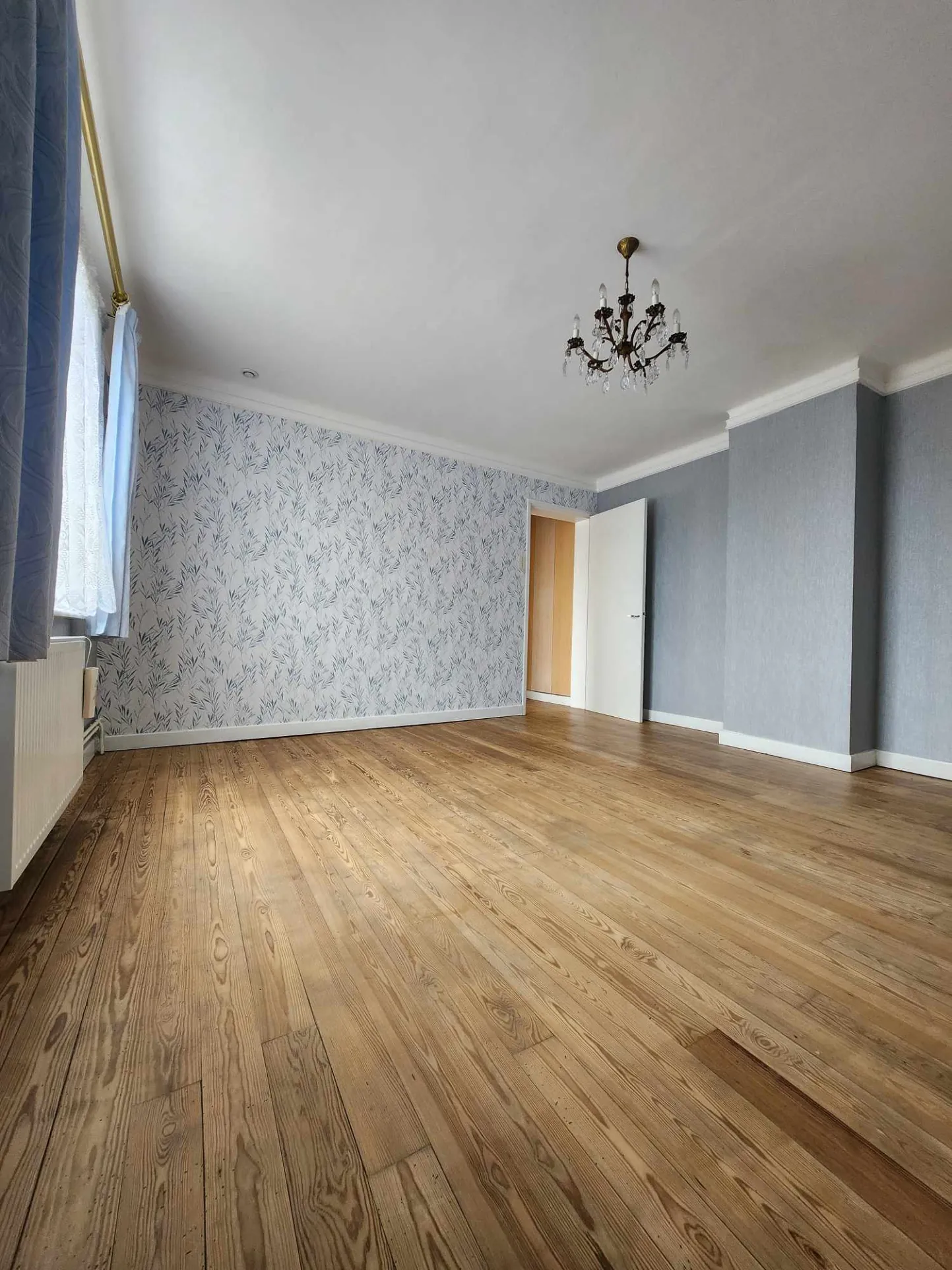 Maison de fermette à Burbure avec dépendances et jardin à rénover 