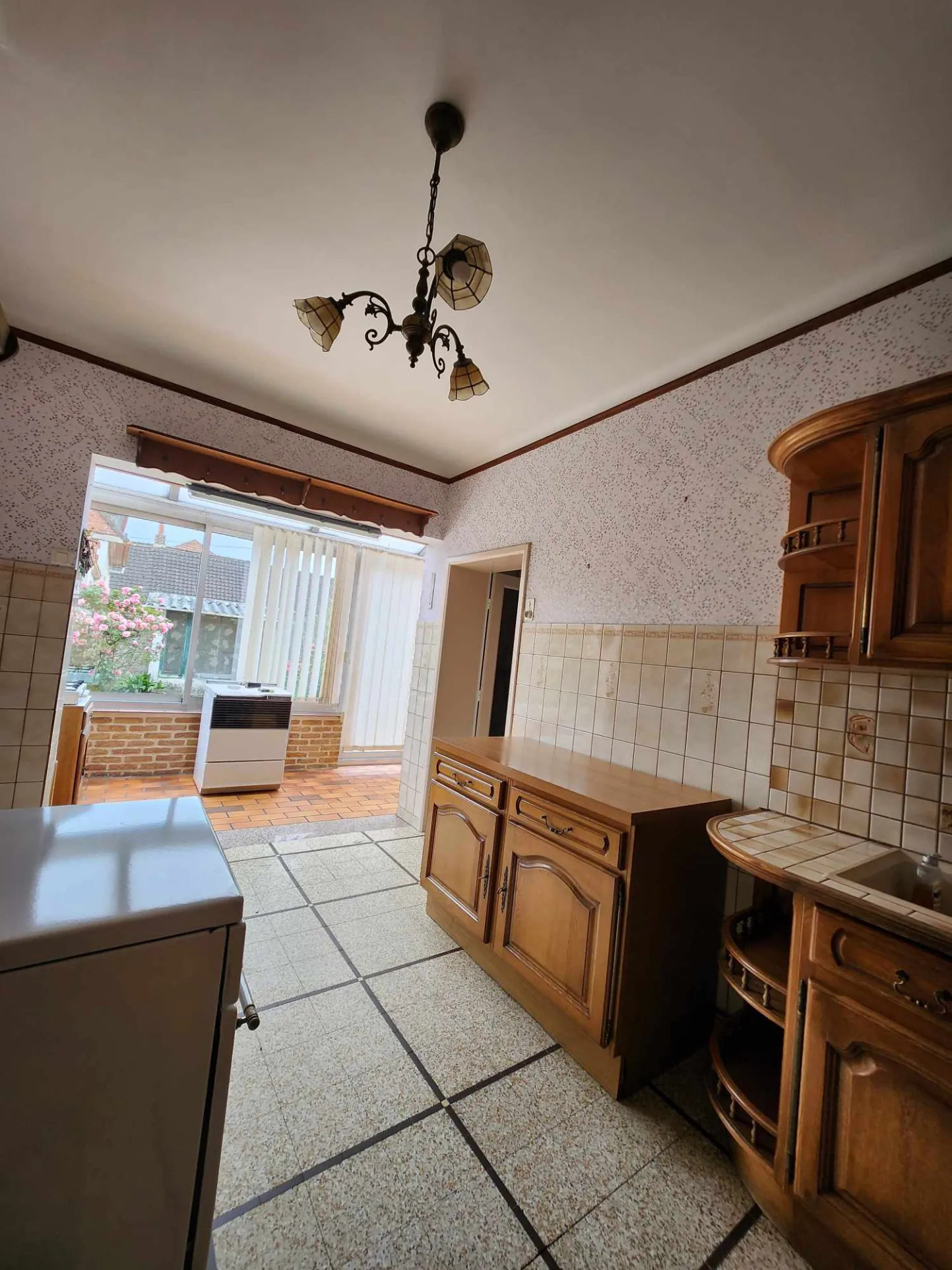 Maison de fermette à Burbure avec dépendances et jardin à rénover 