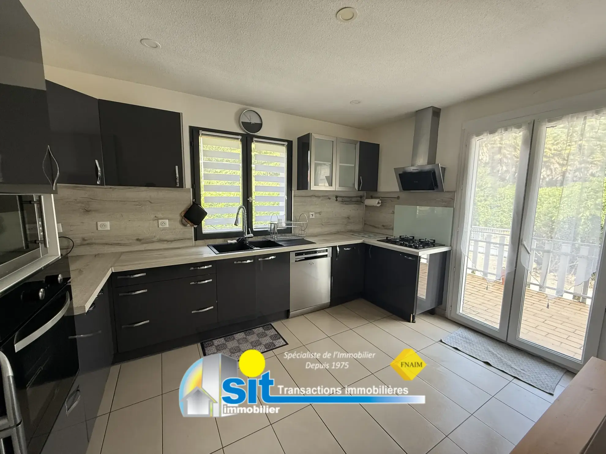 Charmante villa avec piscine et grands volumes à Saint-Maurice-l’Exil 