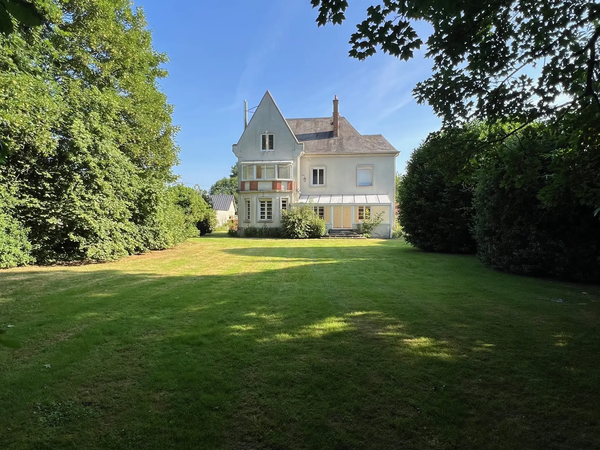 Belle maison de maître avec grand terrain à Forceville en Vimeu