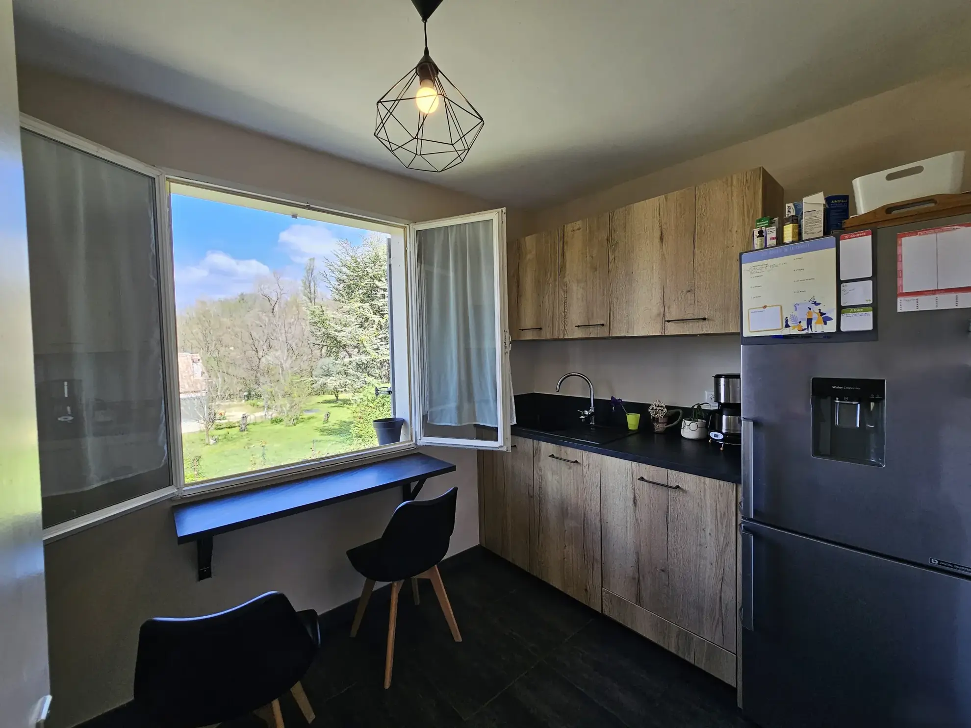 Maison rénovée avec jardin et annexe à Saignon - Luberon 