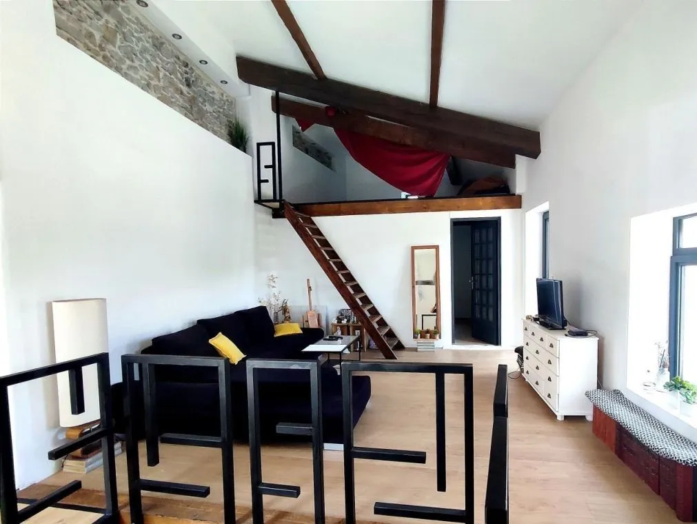 Maison de village avec 2 chambres et terrasse à Molieres-sur-Cèze 