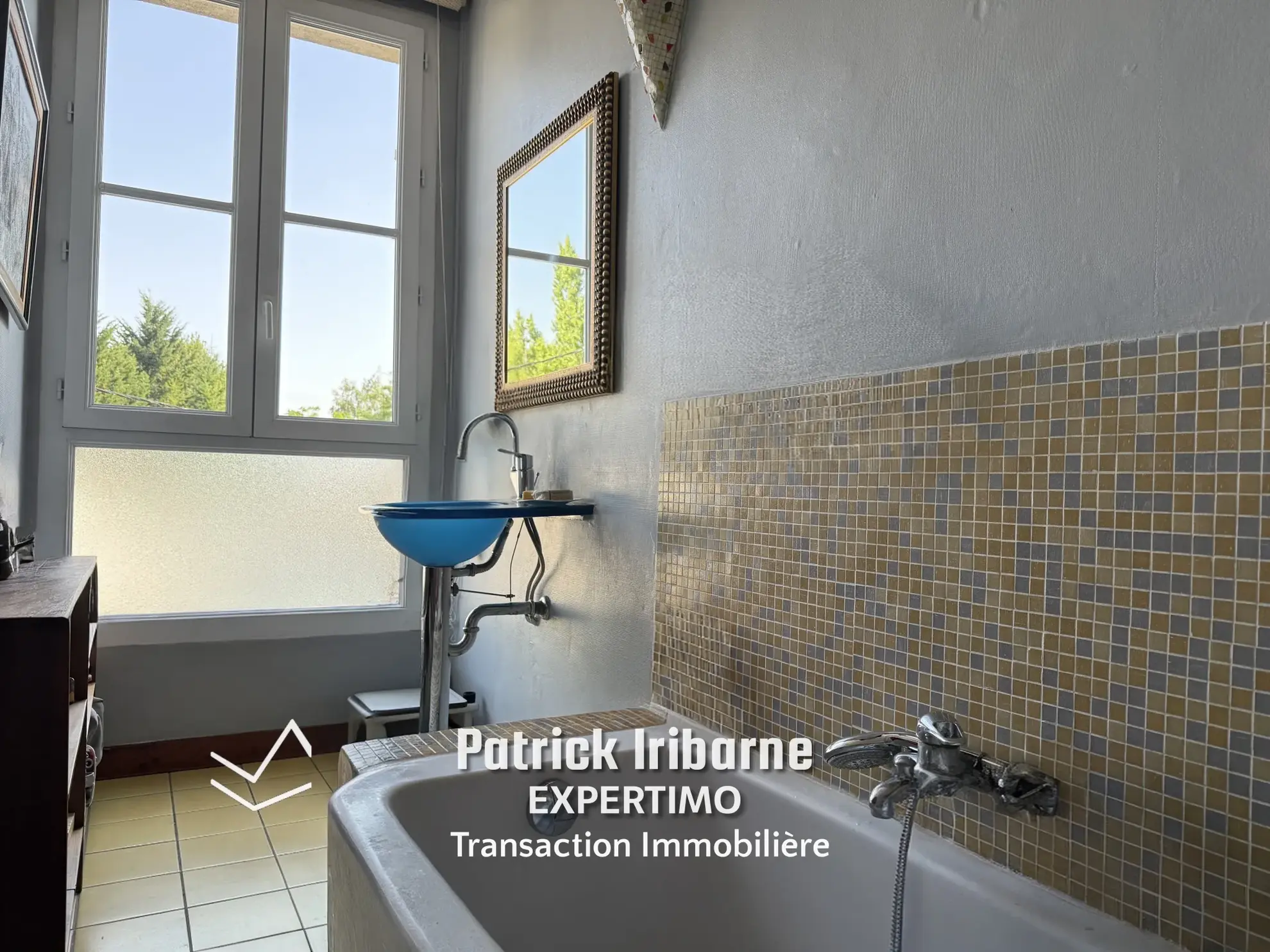 Maison de ville avec 3 chambres à Saintes – Confort et proximité 