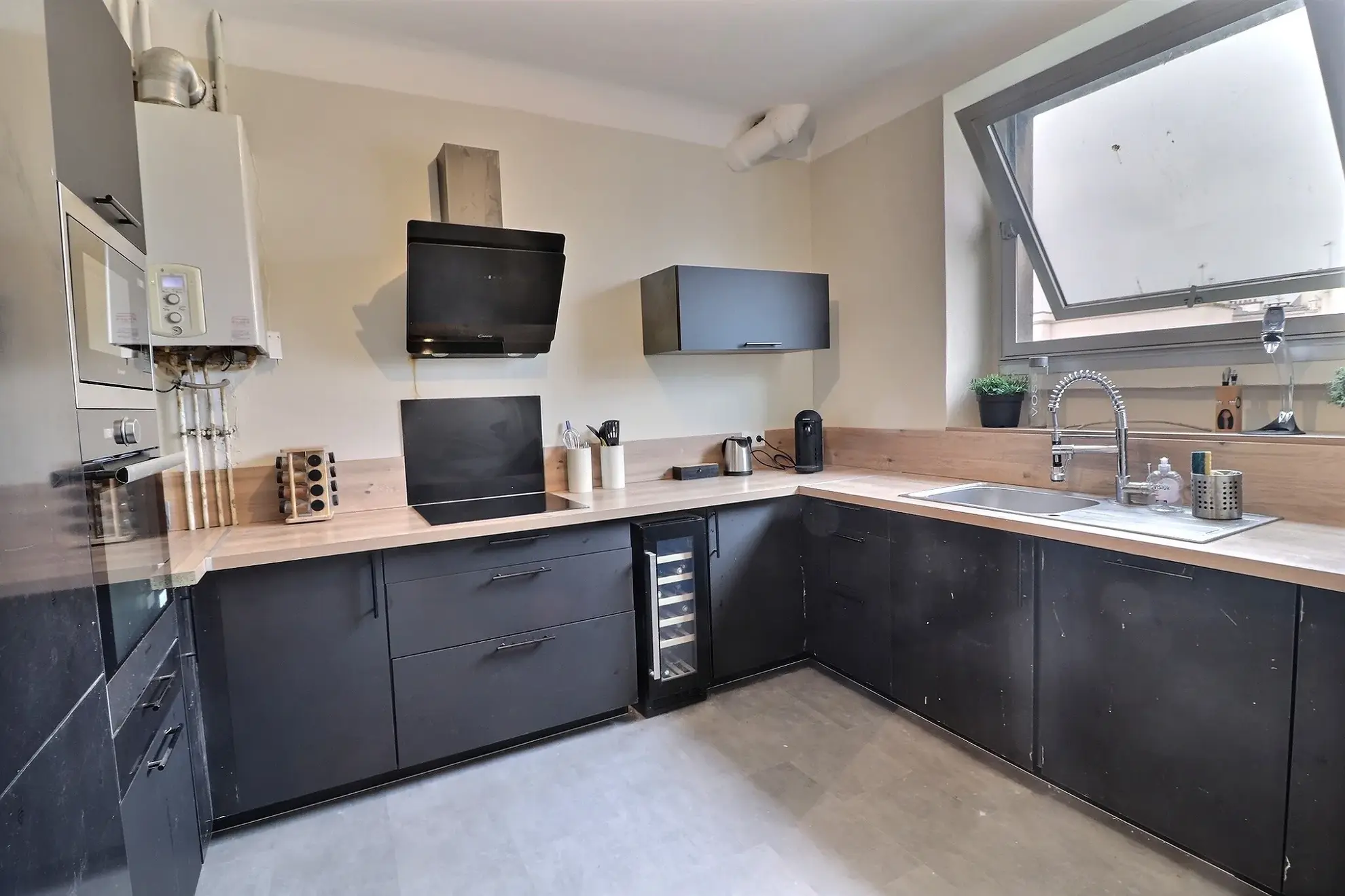 Appartement lumineux de 4 pièces de 107 m² à Siam, Brest - Dernier étage 